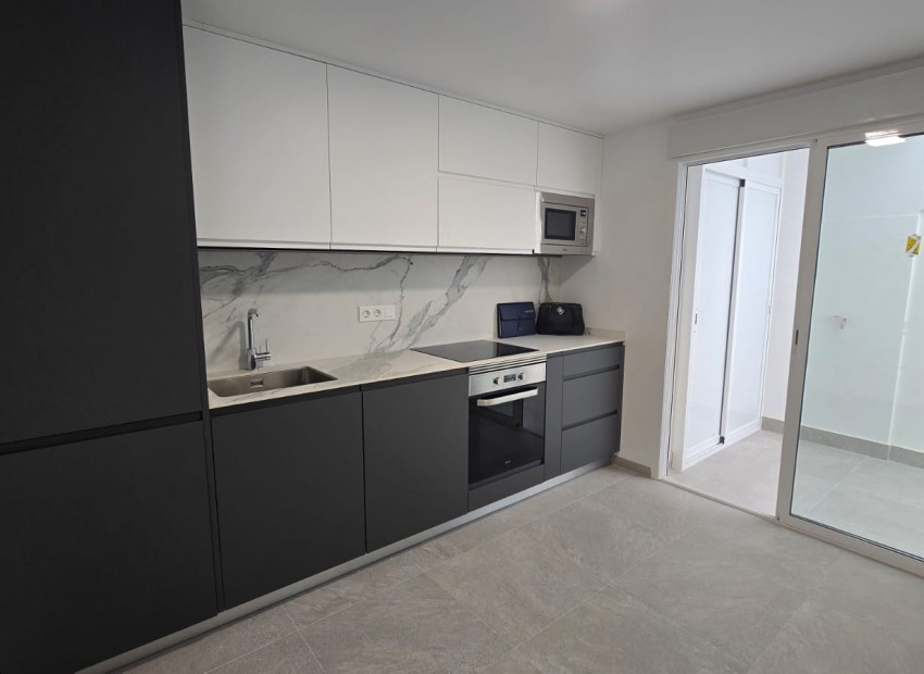 Resale - Apartment -
Altea