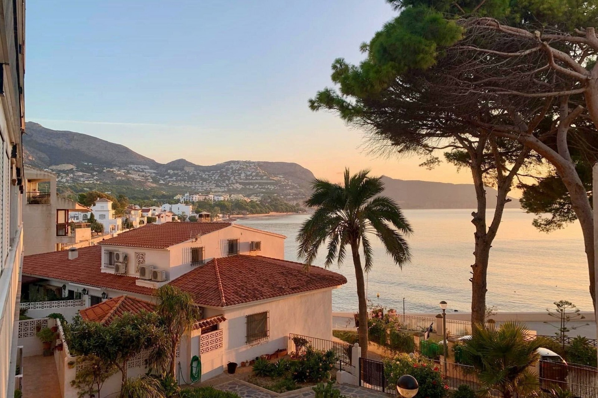 Resale - Apartment -
Altea