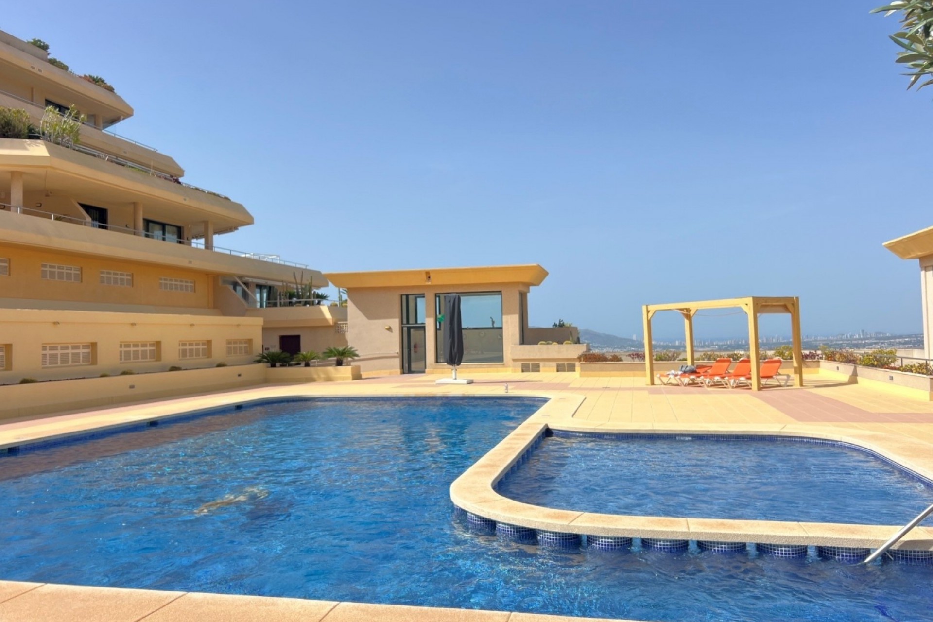 Resale - Apartment -
Altea