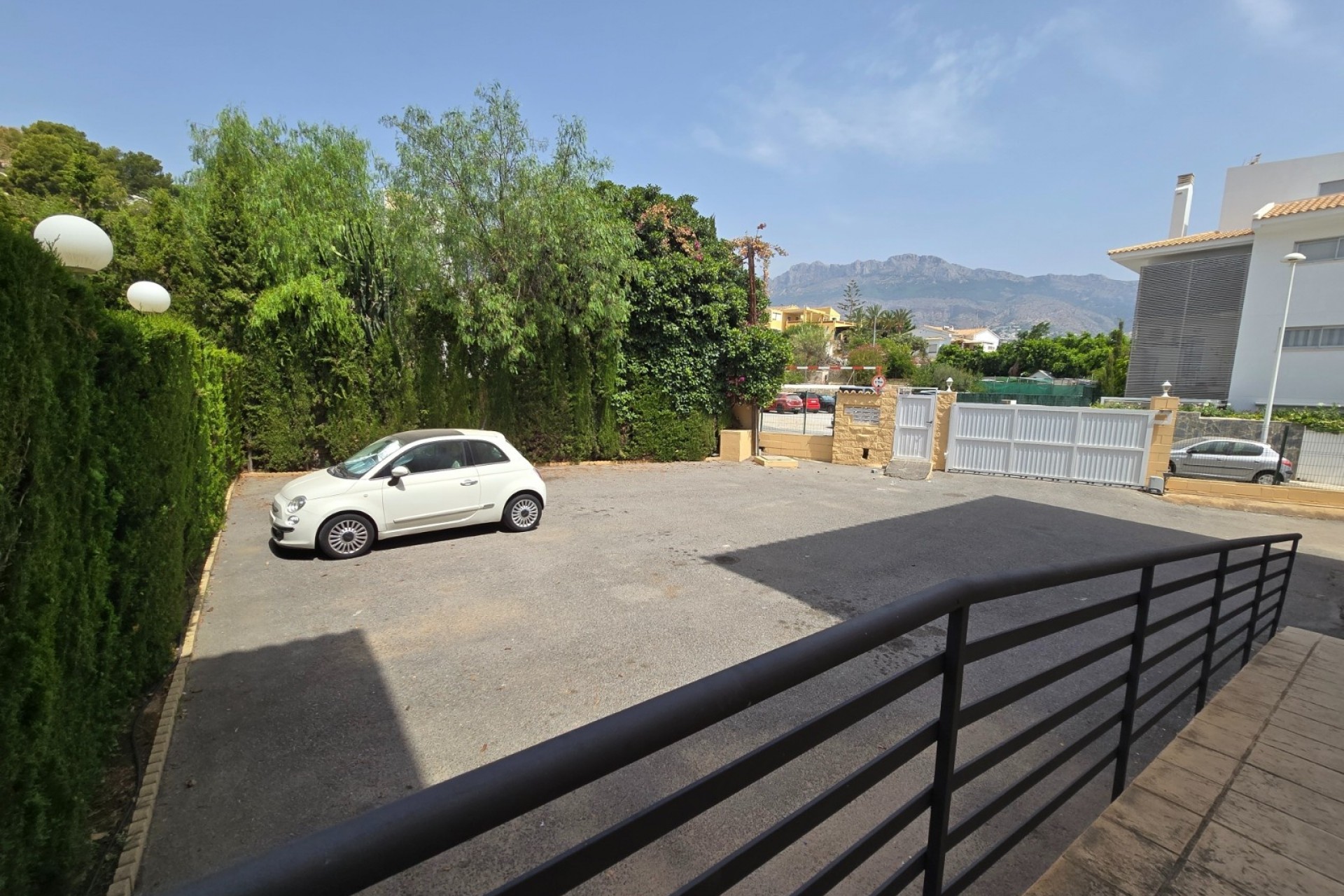 Resale - Apartment -
Altea