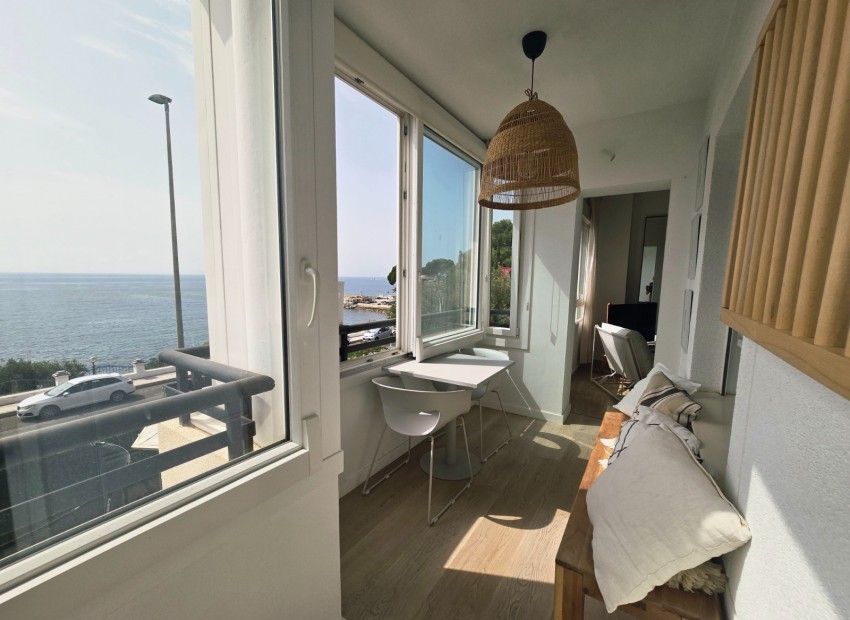 Resale - Apartment -
Altea