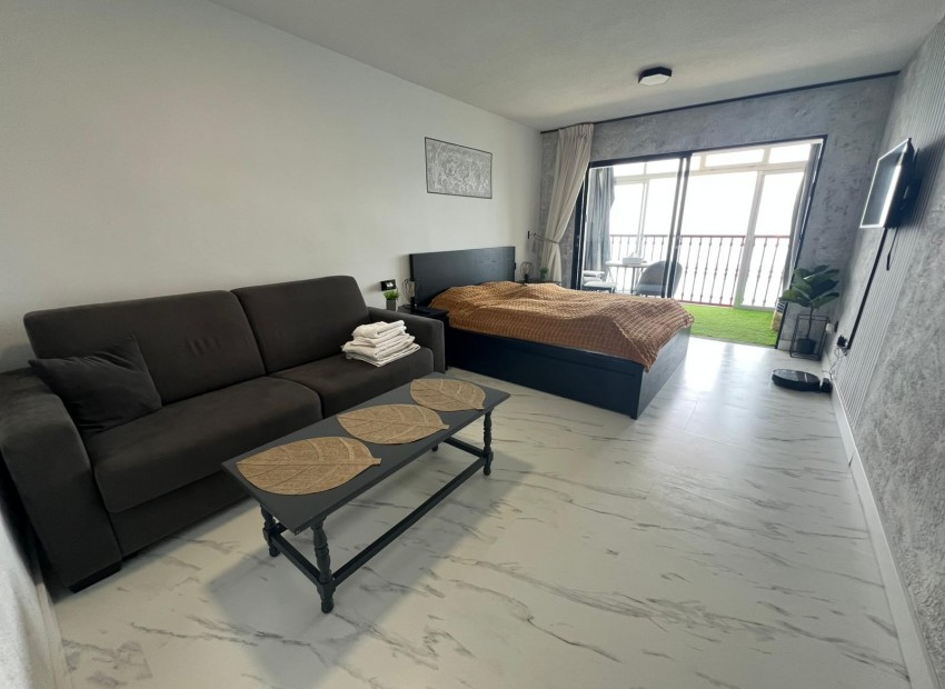 Resale - Apartment -
Benidorm - Levante