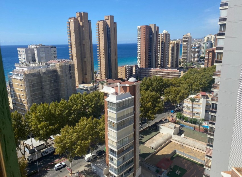 Resale - Apartment -
Benidorm - Levante