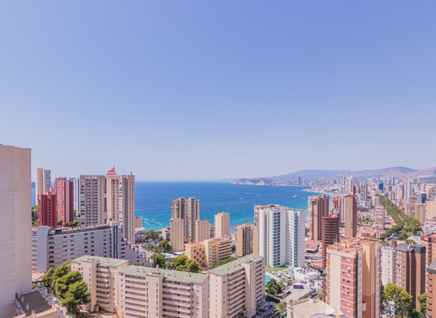 Resale - Apartment -
Benidorm