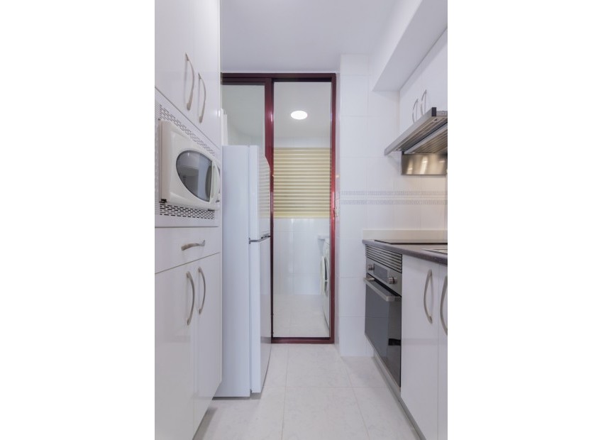 Resale - Apartment -
Benidorm