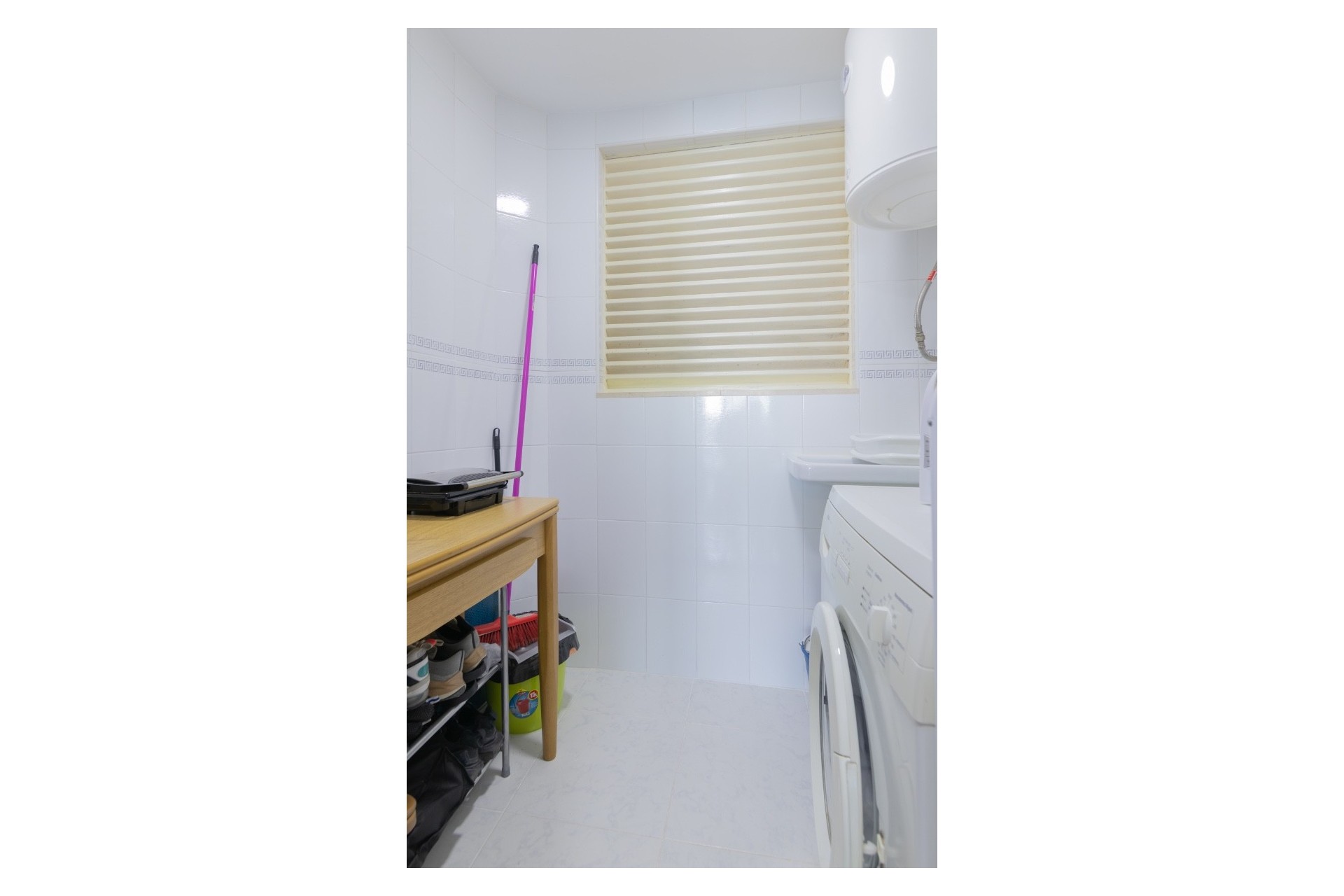 Resale - Apartment -
Benidorm