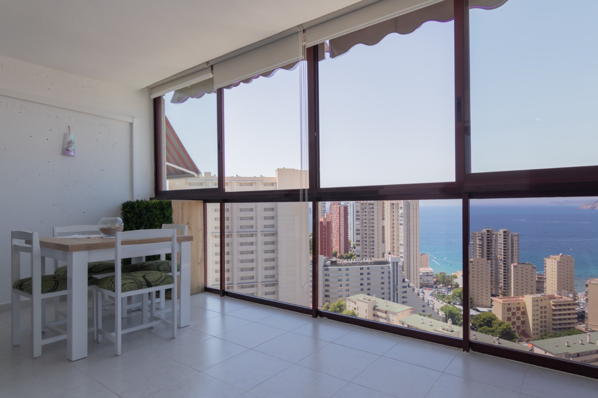 Resale - Apartment -
Benidorm