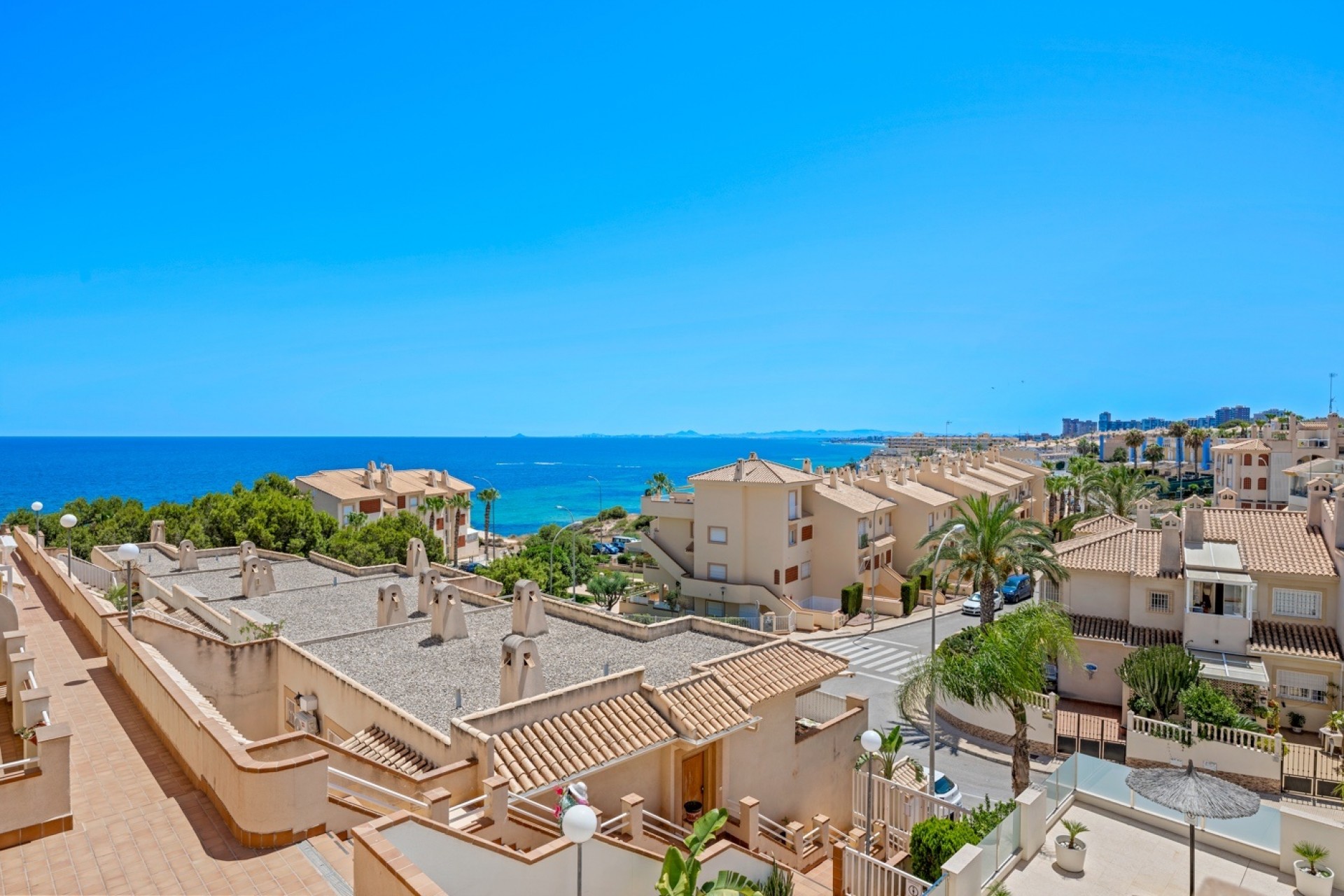 Resale - Apartment -
Cabo Roig