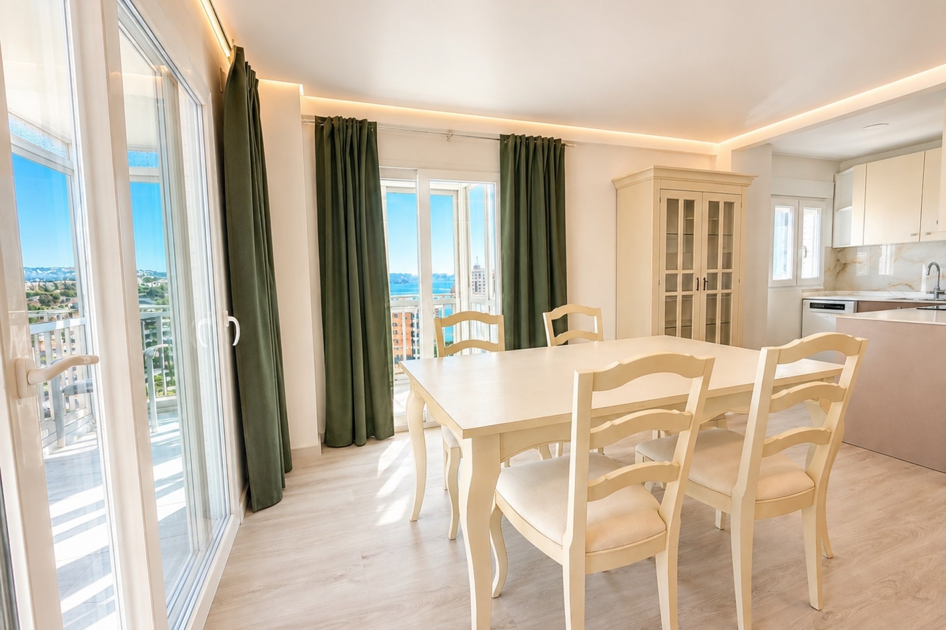 Resale - Apartment -
Calpe / Calp - Zona Levante - Playa Fossa