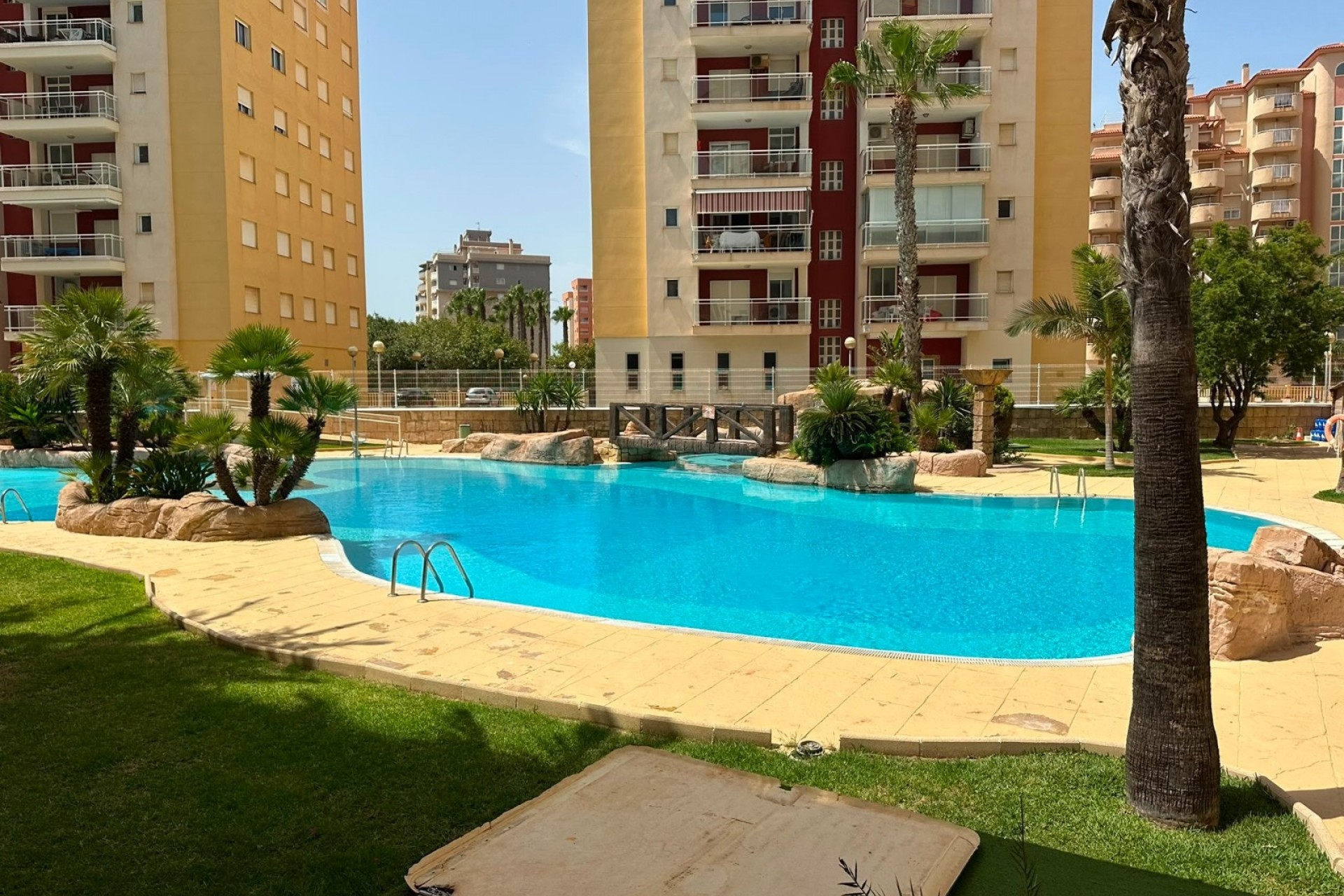 Resale - Apartment -
CARTAGENA - LA MANGA DEL MAR MENOR