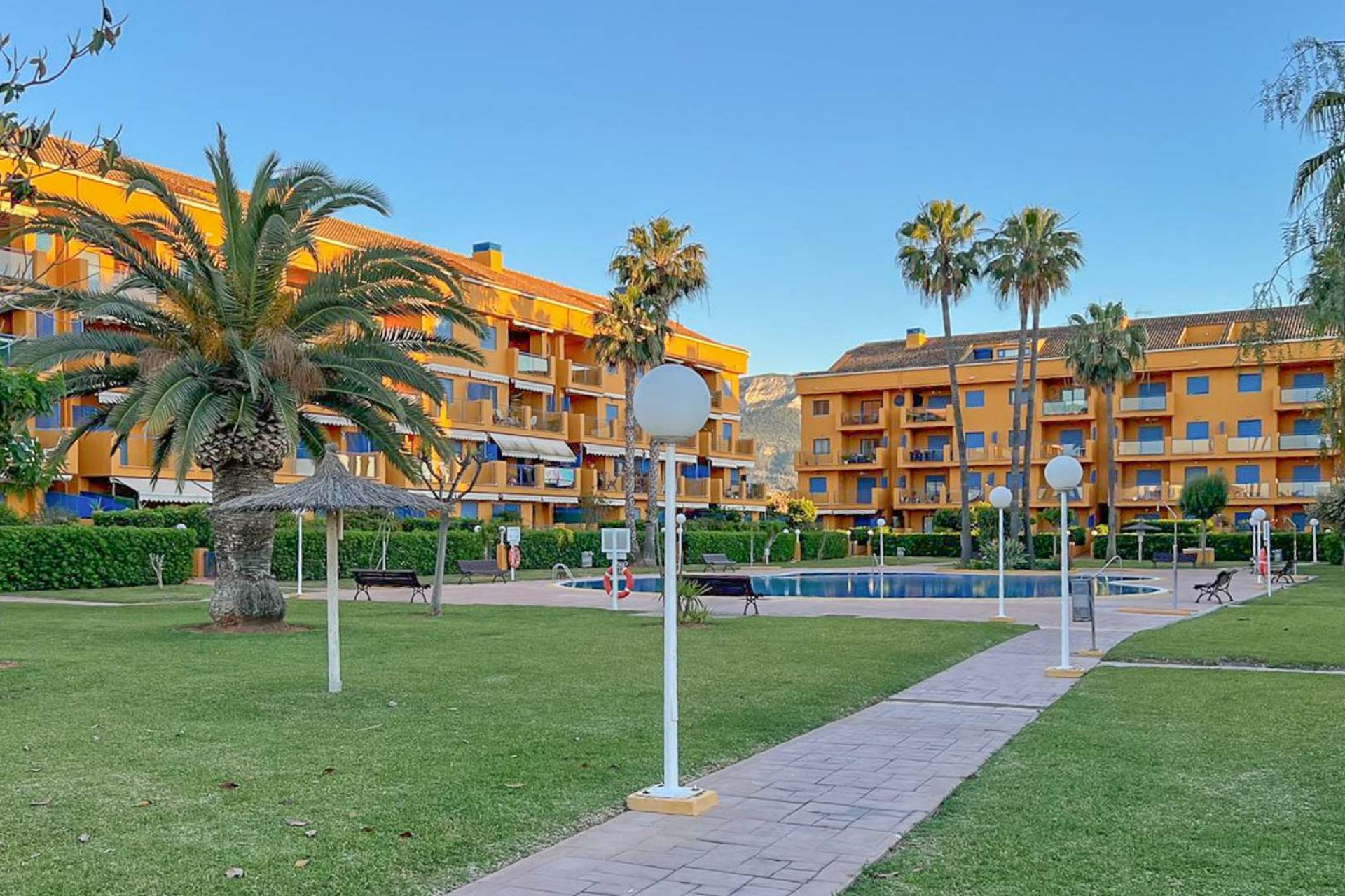 Resale - Apartment -
Denia - Las Marinas