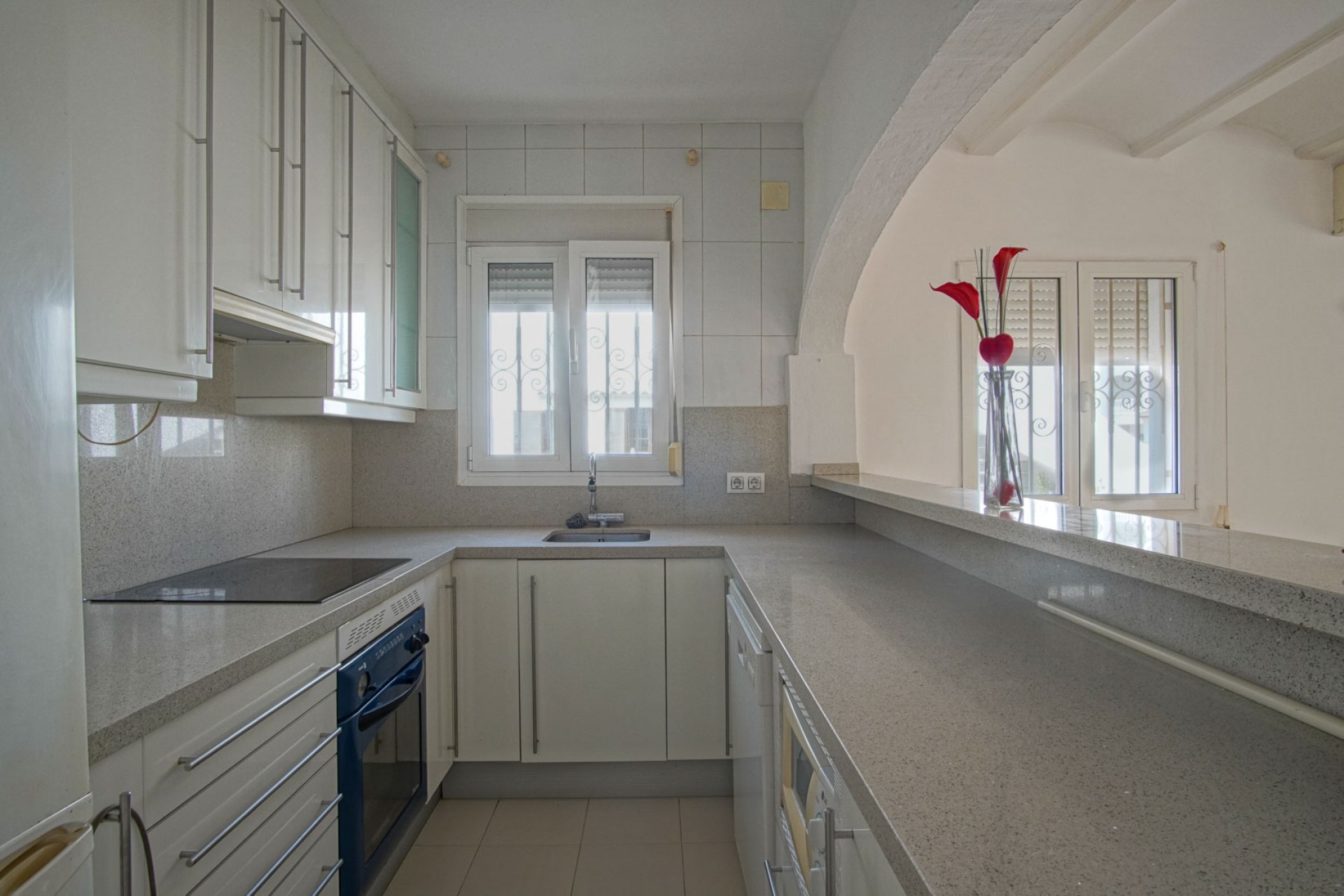 Resale - Apartment -
Denia
