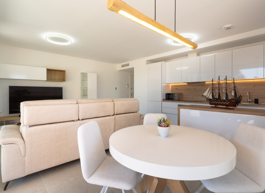 Resale - Apartment -
Denia