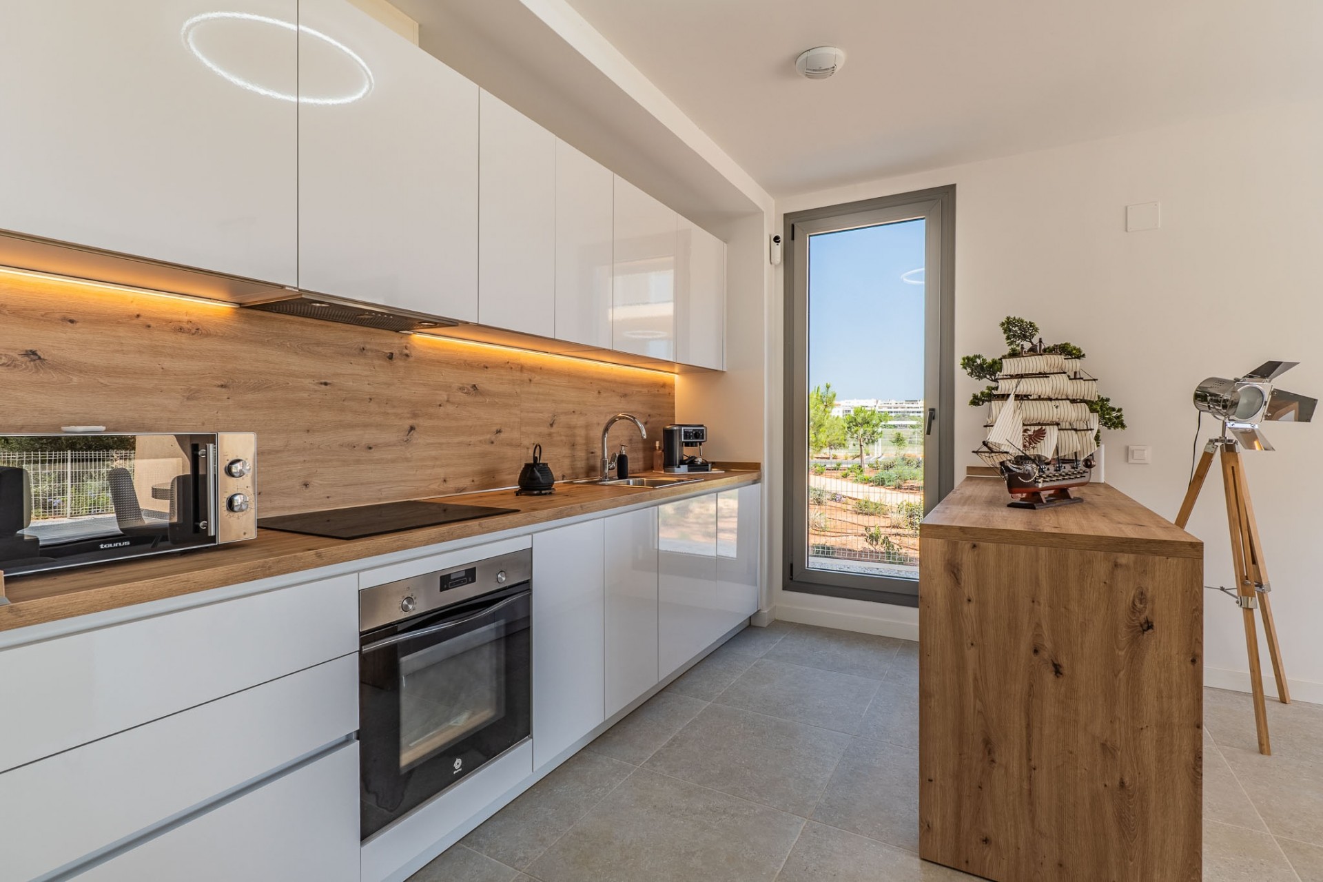Resale - Apartment -
Denia