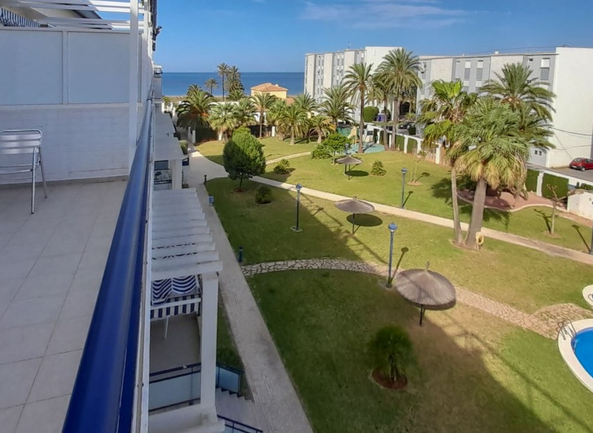 Resale - Apartment -
Denia