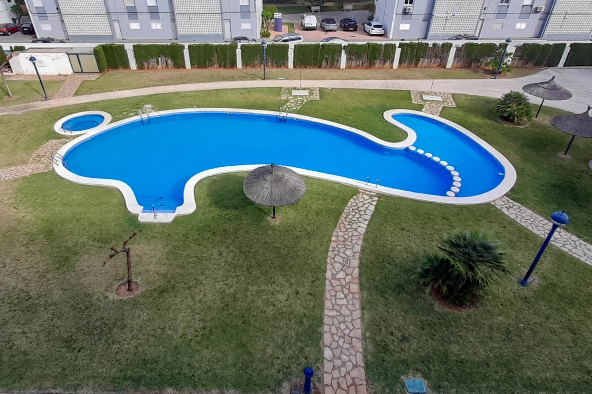 Resale - Apartment -
Denia