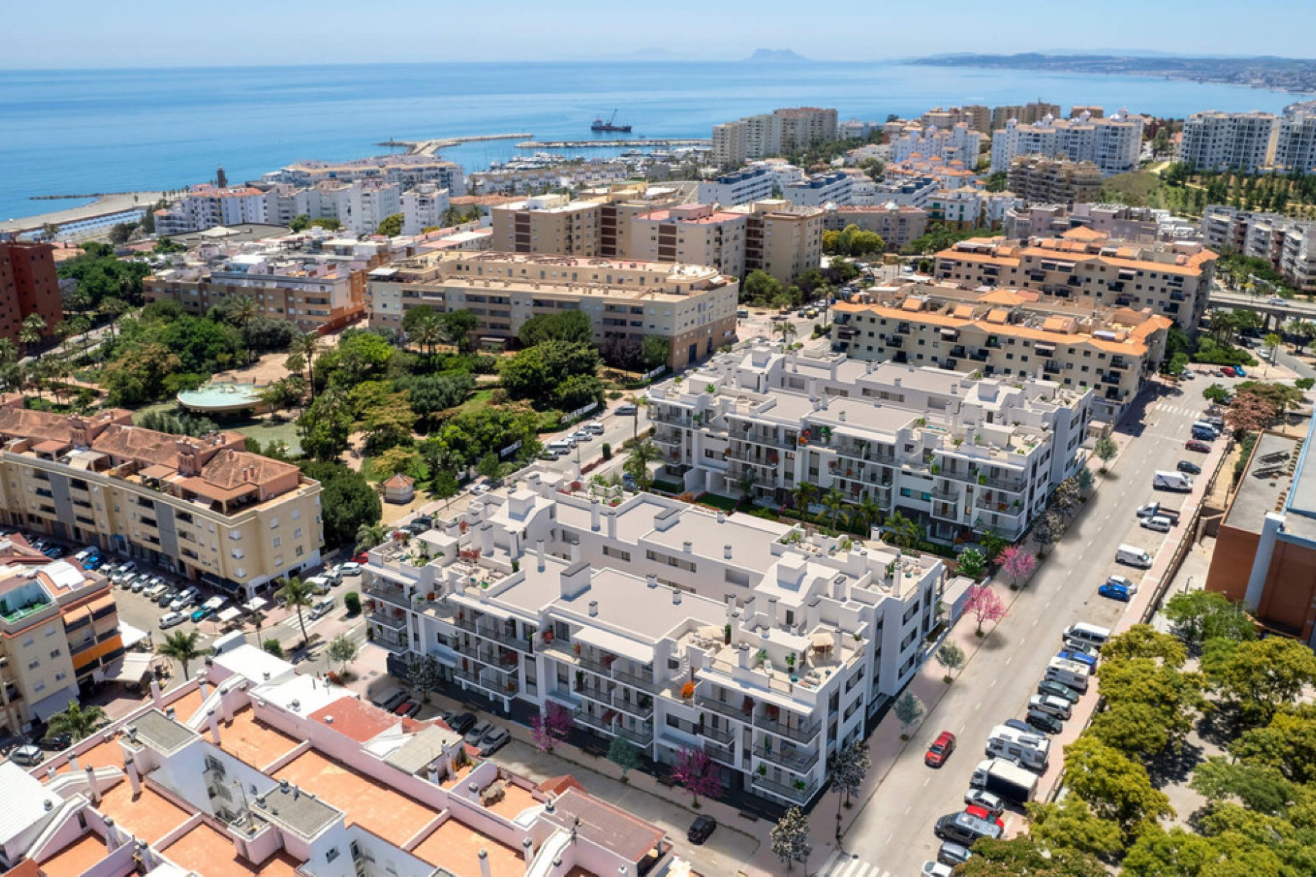 Resale - Apartment -
Estepona
