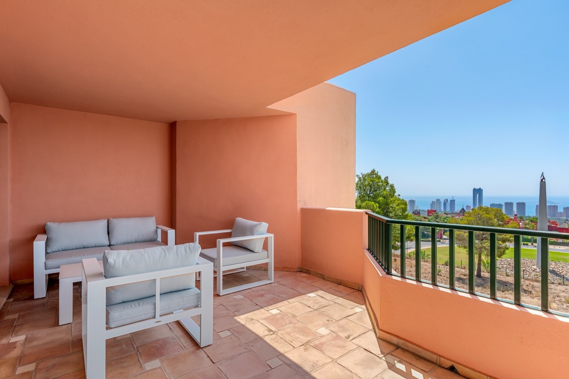 Resale - Apartment -
Finestrat - Sierra Cortina