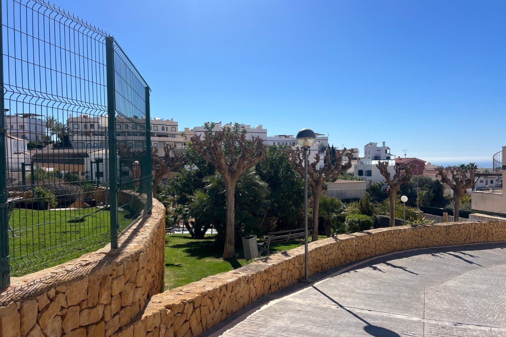 Resale - Apartment -
Finestrat