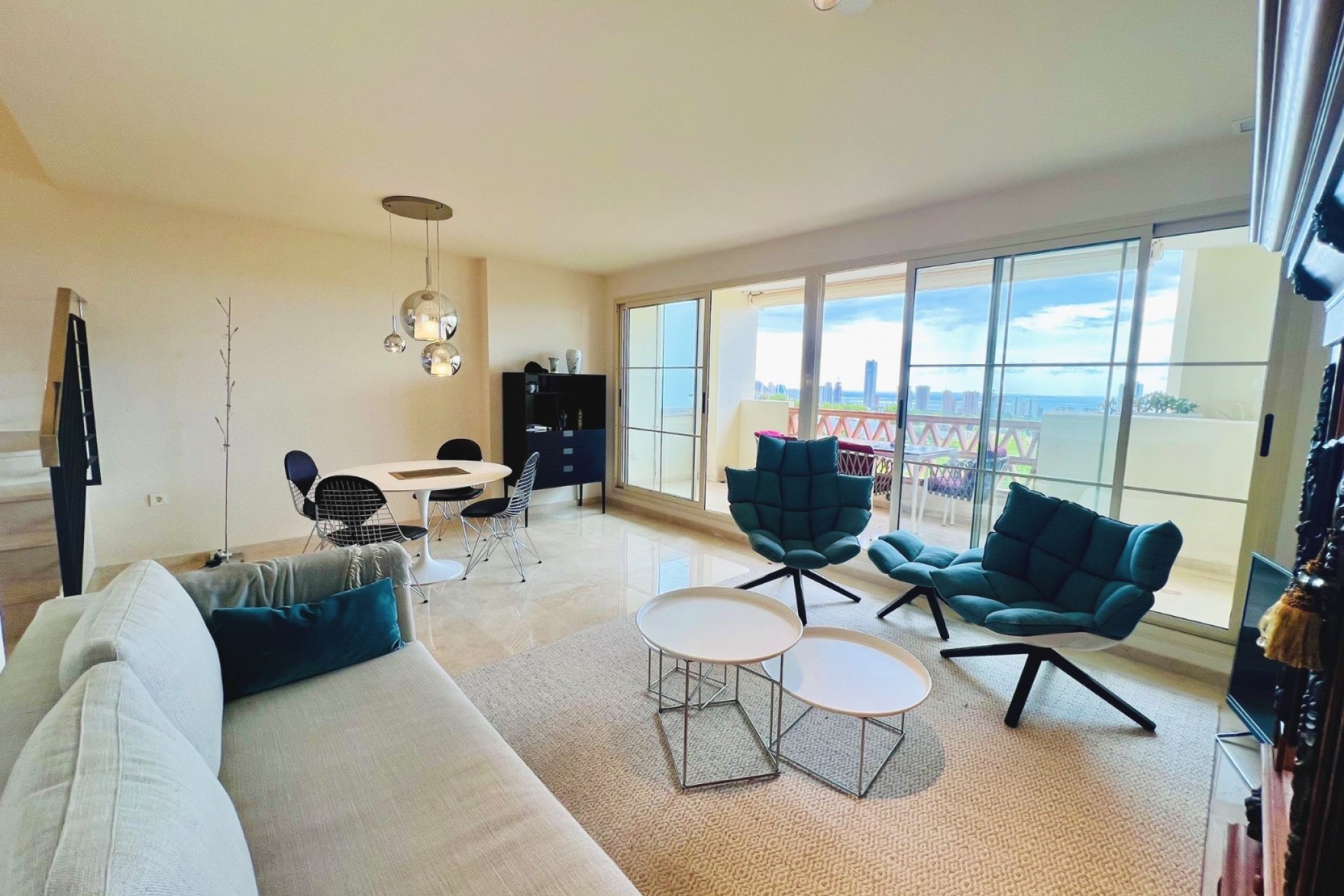 Resale - Apartment -
Finestrat