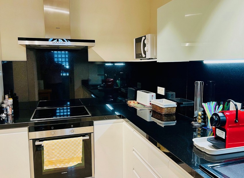 Resale - Apartment -
Finestrat