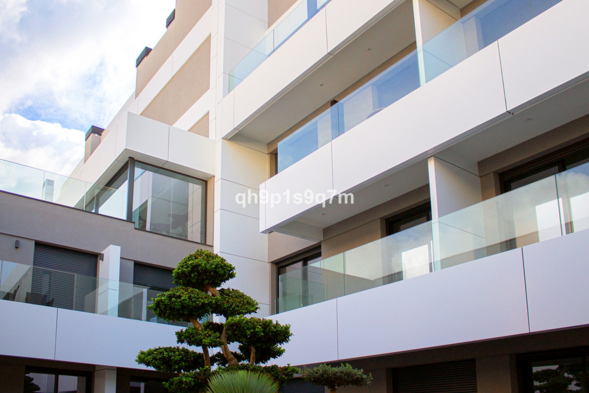 Resale - Apartment -
Fuengirola