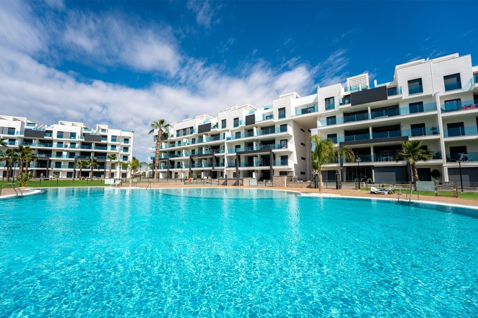 Resale - Apartment -
Guardamar del Segura