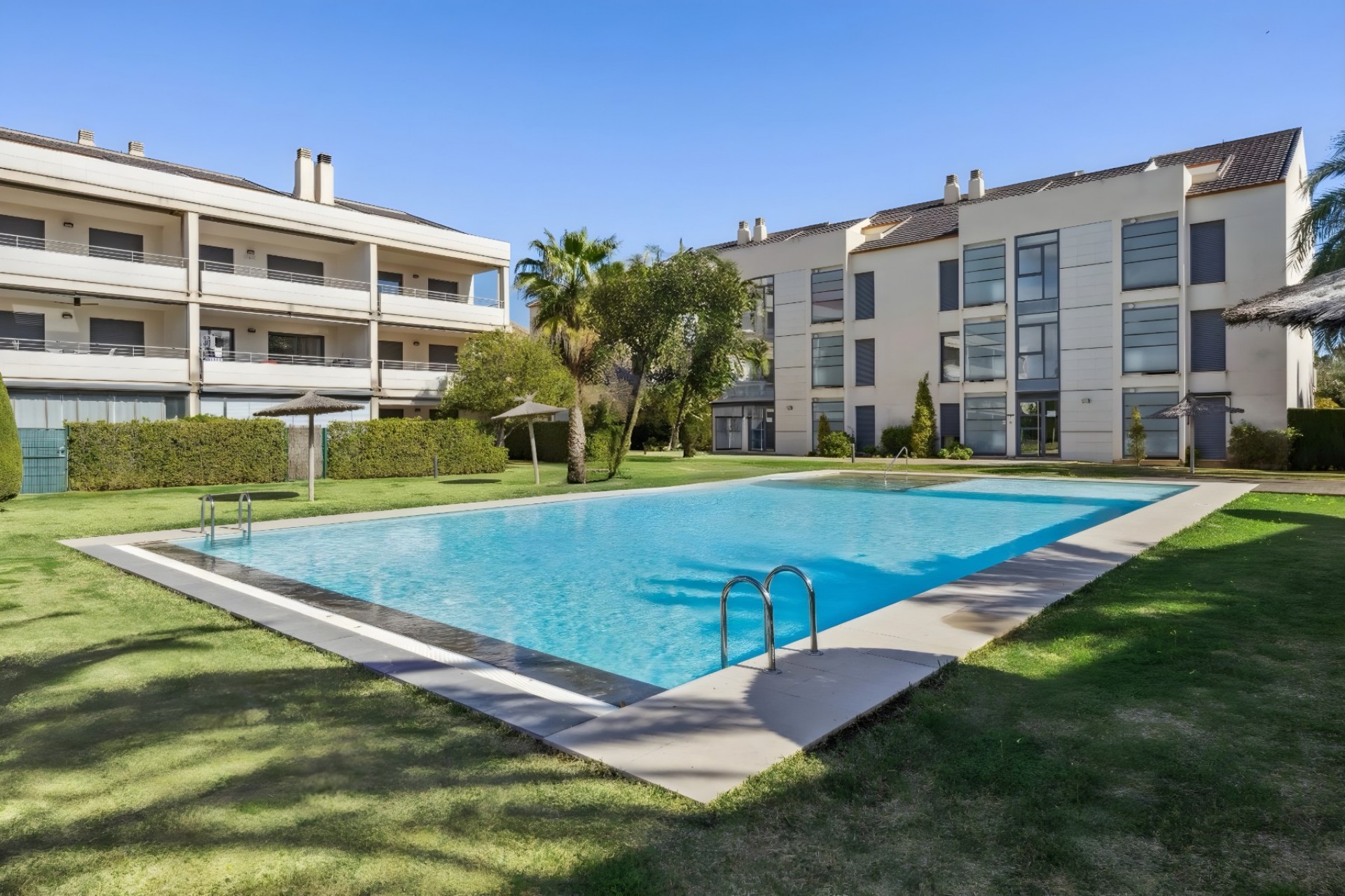Resale - Apartment -
Jávea - Arenal