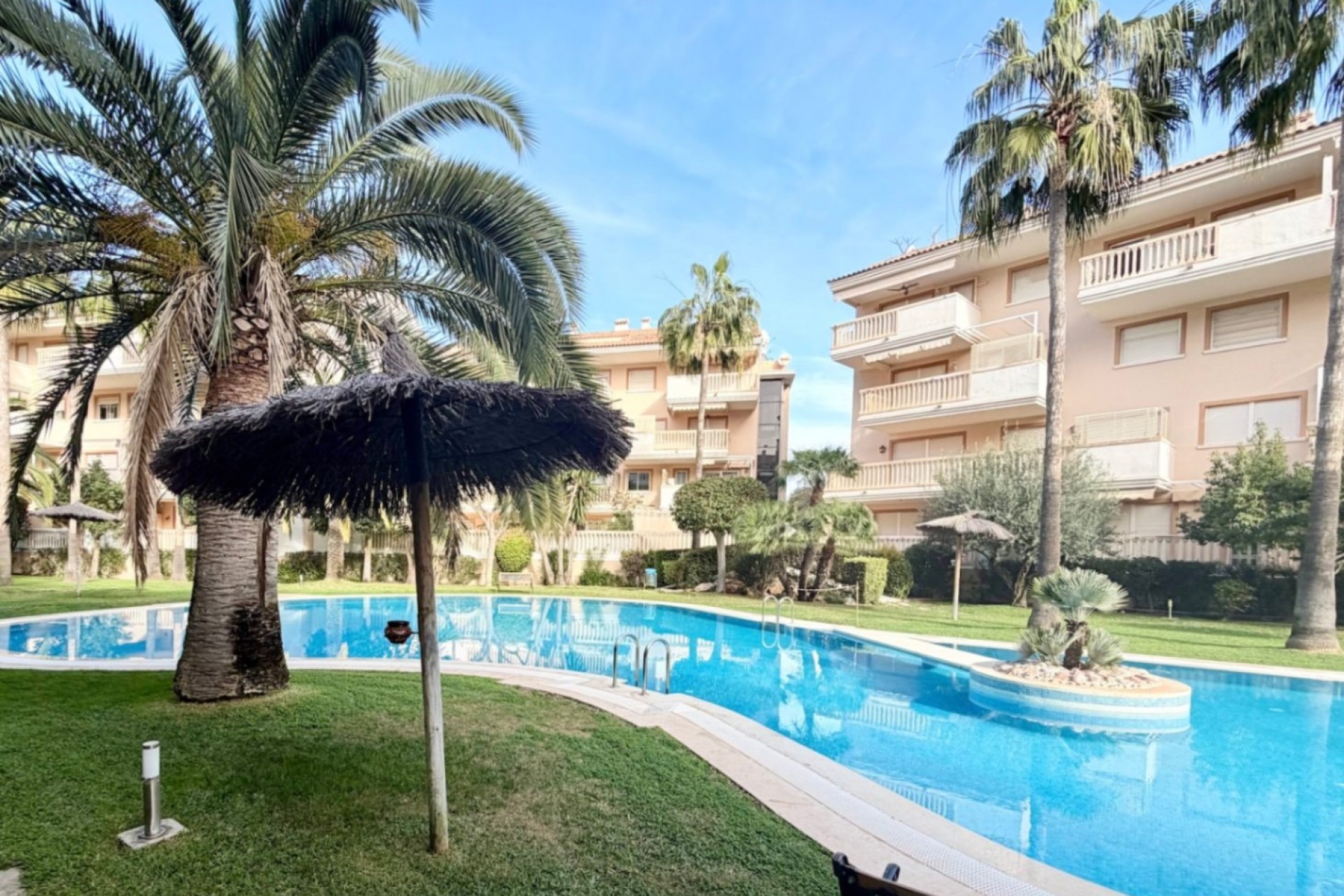 Resale - Apartment -
Jávea / Xàbia - Montañar - El Arenal