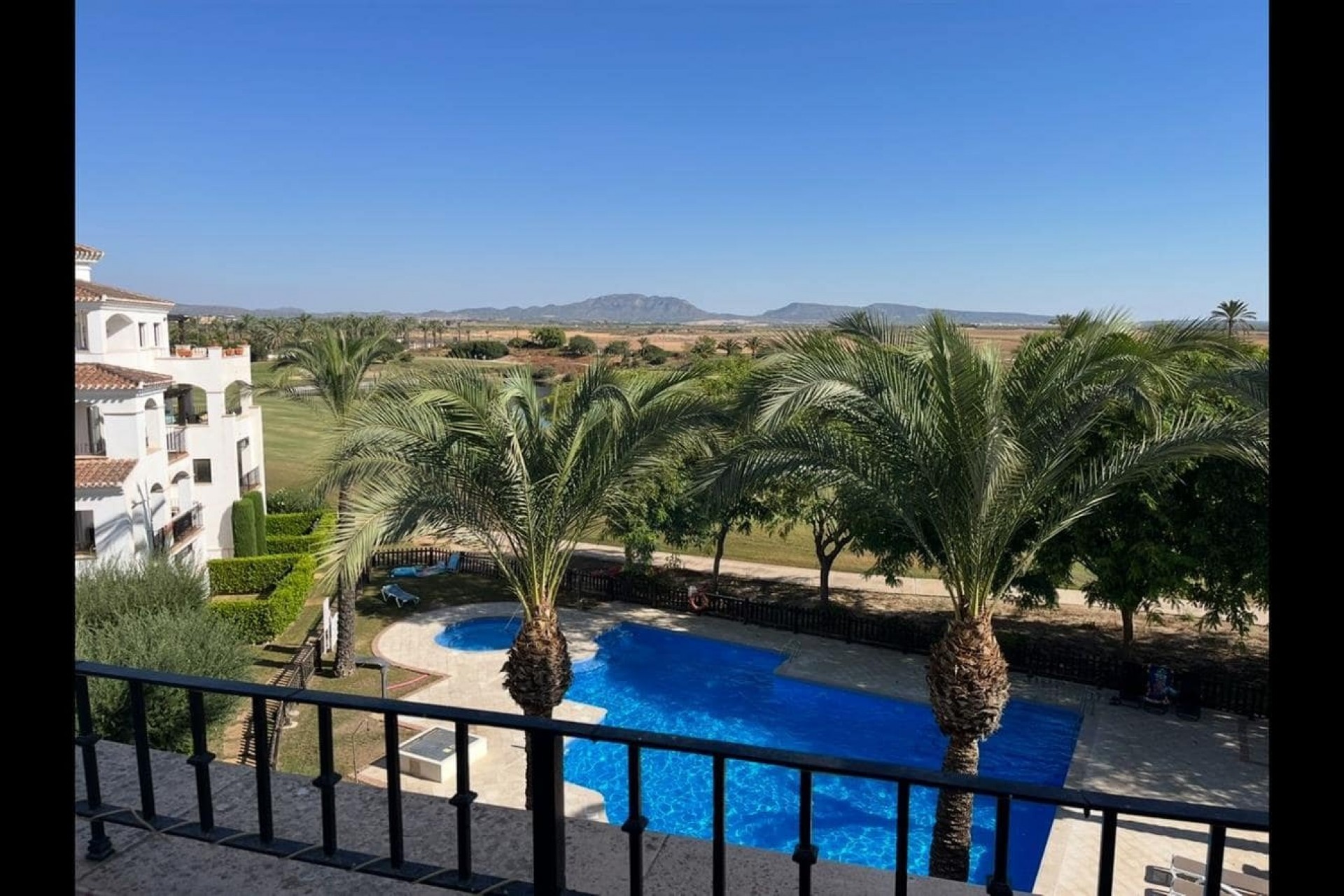 Resale - Apartment -
La Torre Golf Resort