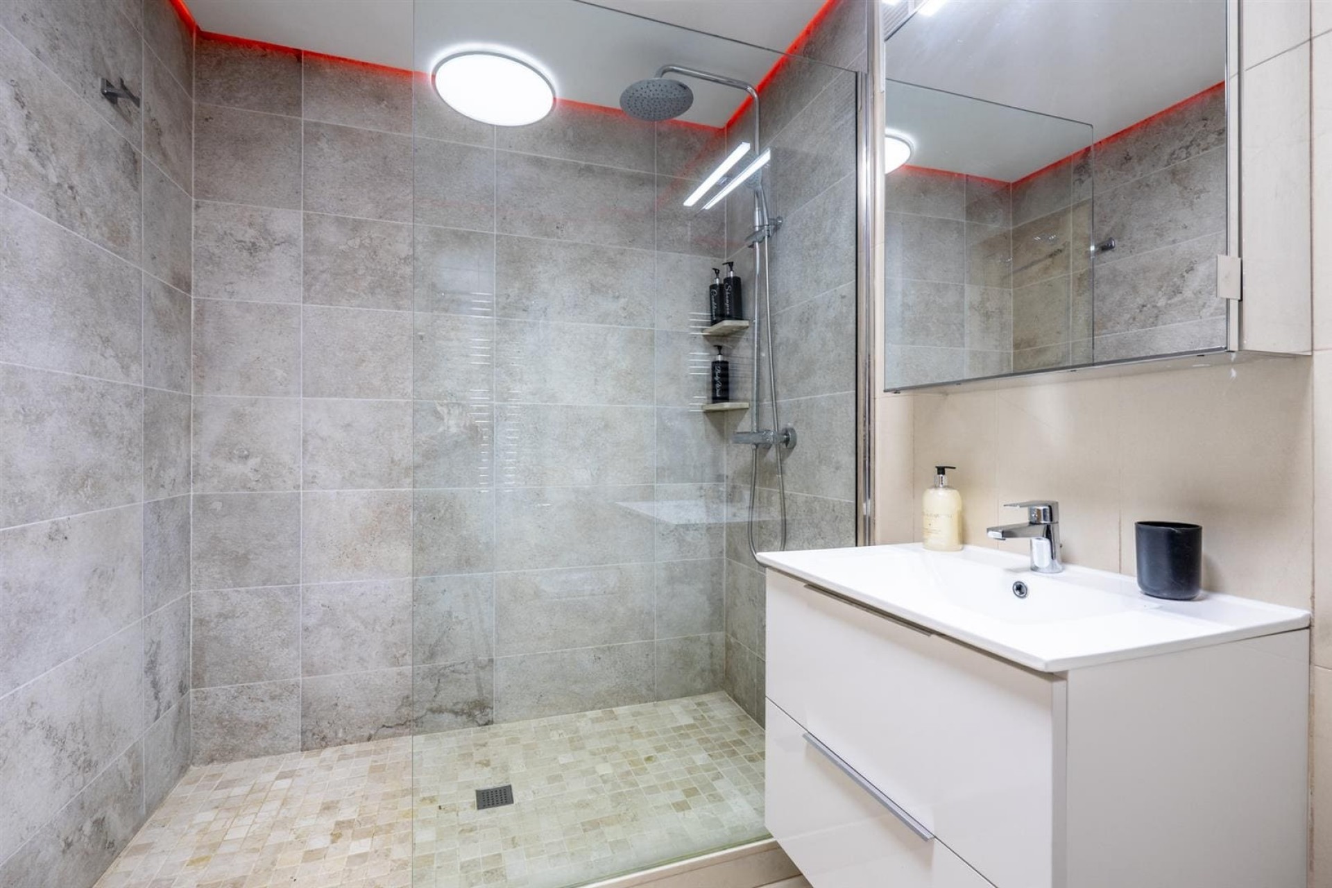Resale - Apartment -
La Torre Golf Resort