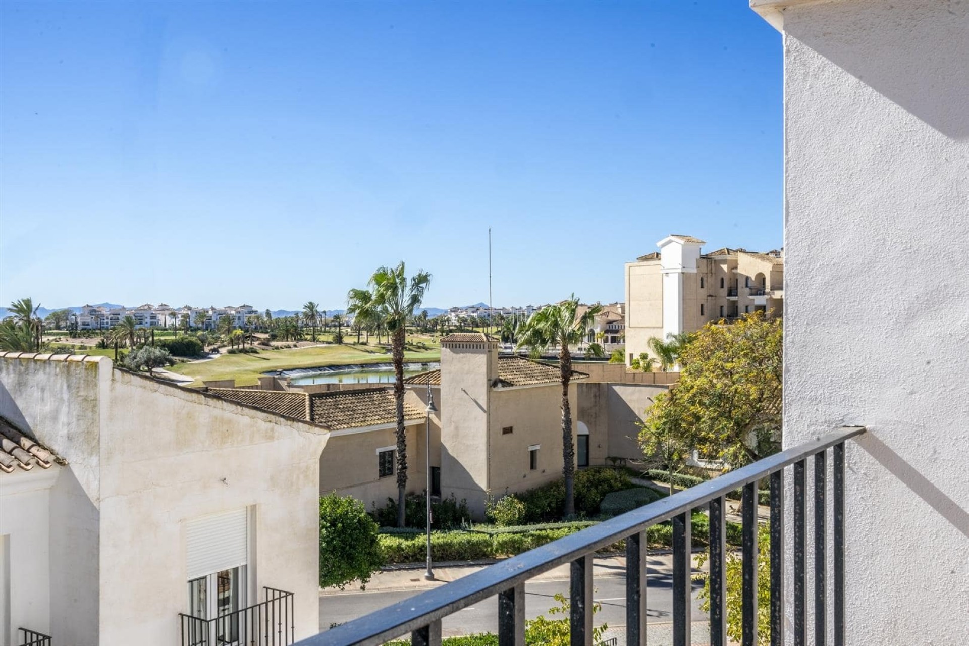 Resale - Apartment -
La Torre Golf Resort