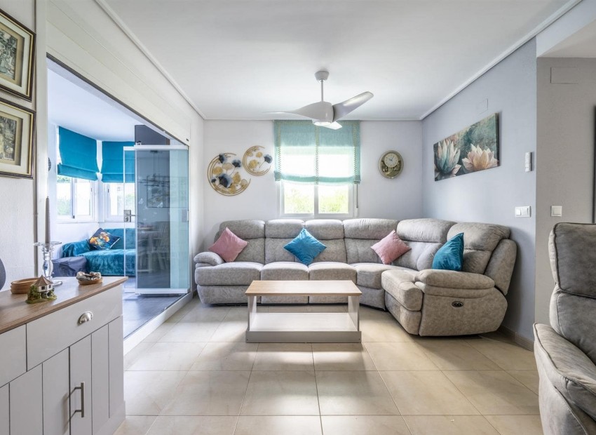 Resale - Apartment -
La Torre Golf Resort