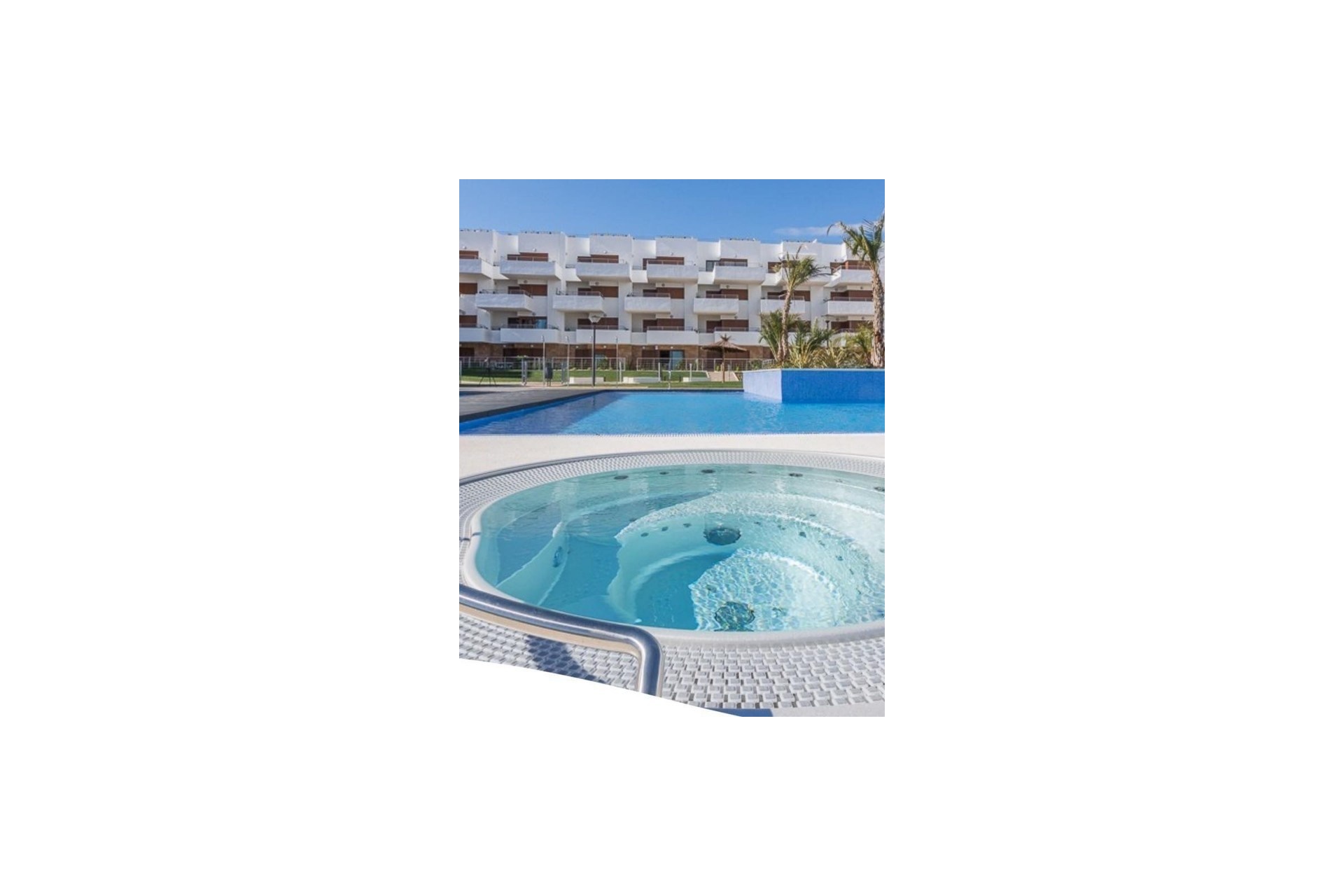 Resale - Apartment -
Lomas de Cabo Roig