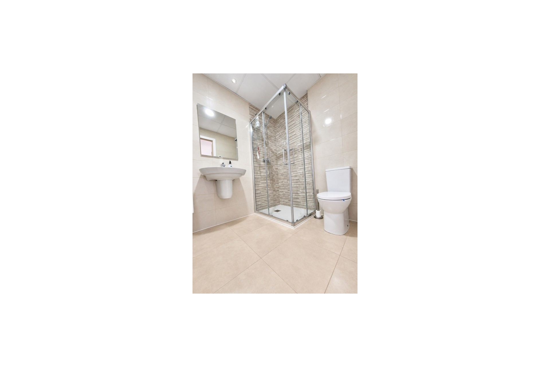 Resale - Apartment -
Lomas de Cabo Roig