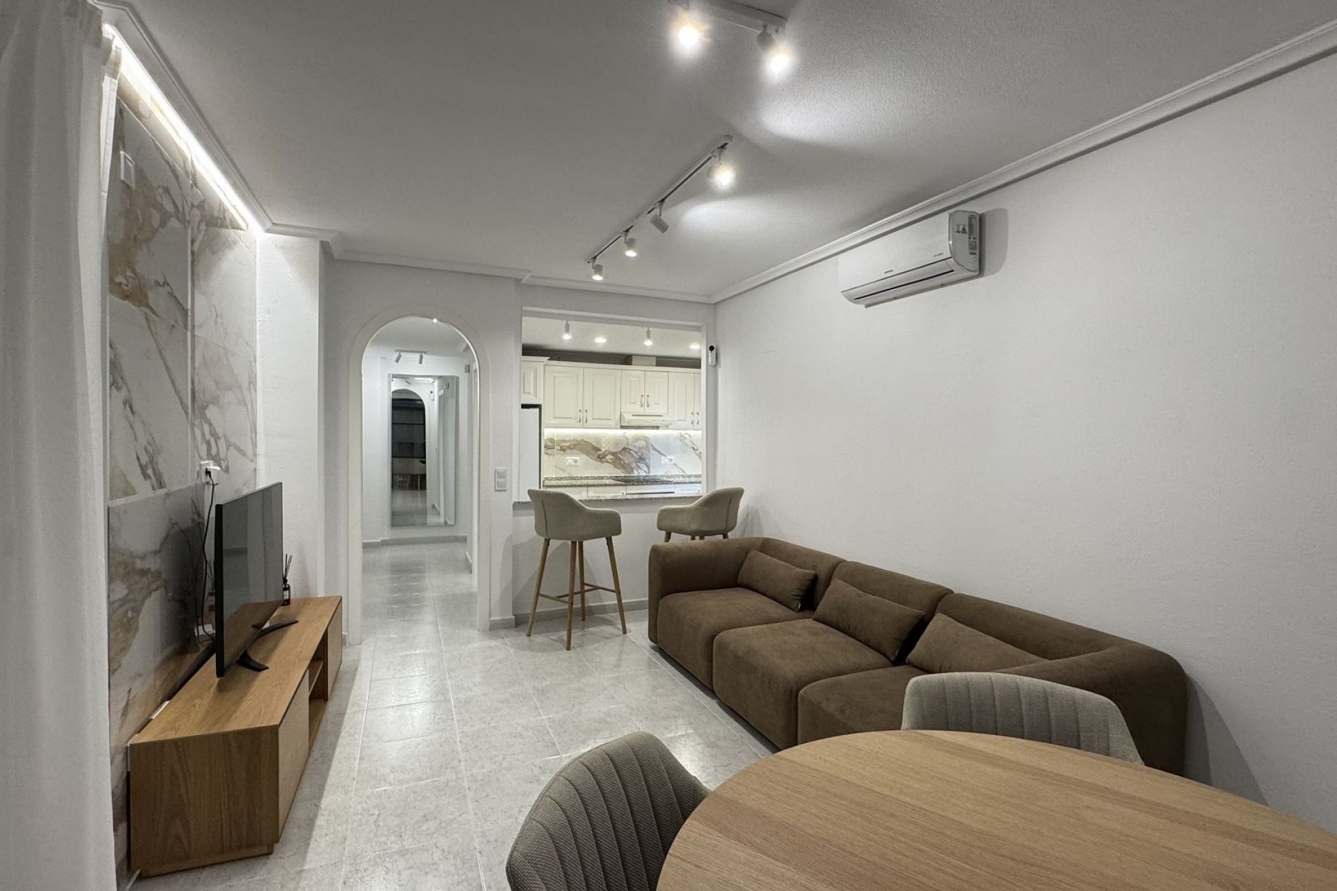 Resale - Apartment -
Lomas De Campoamor