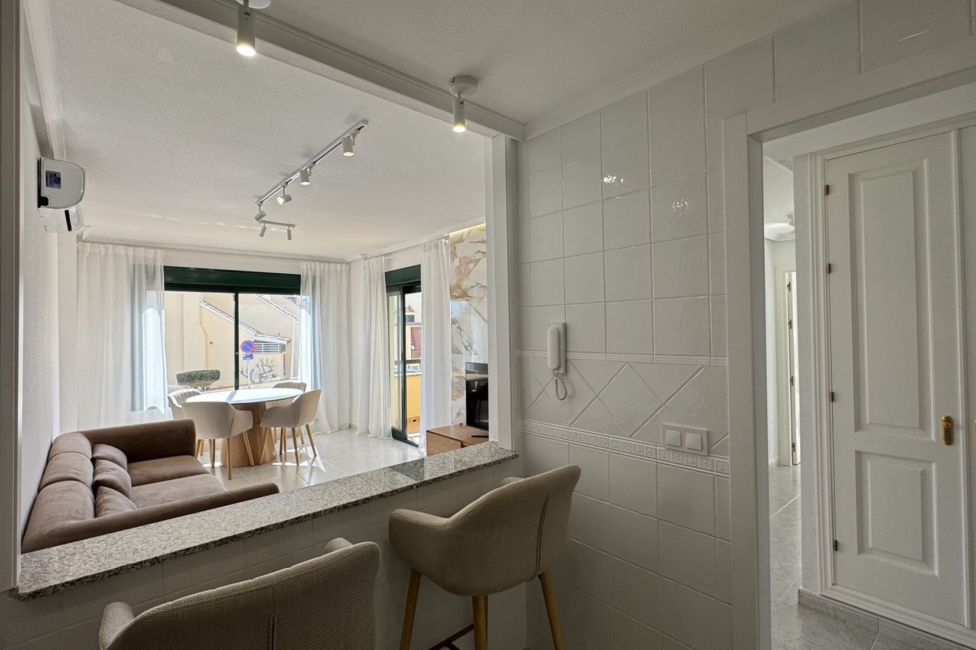 Resale - Apartment -
Lomas De Campoamor
