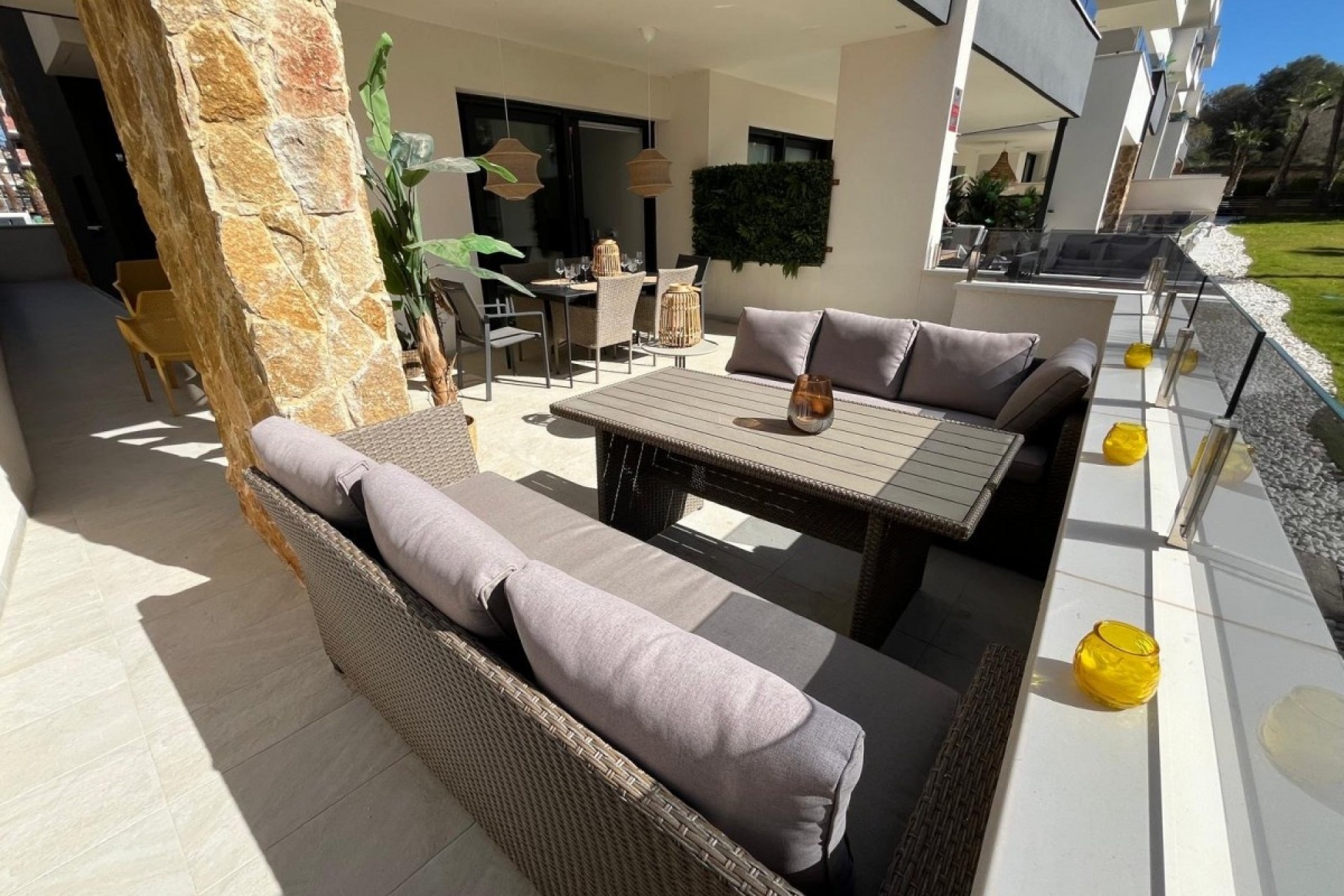 Resale - Apartment -
Los Altos