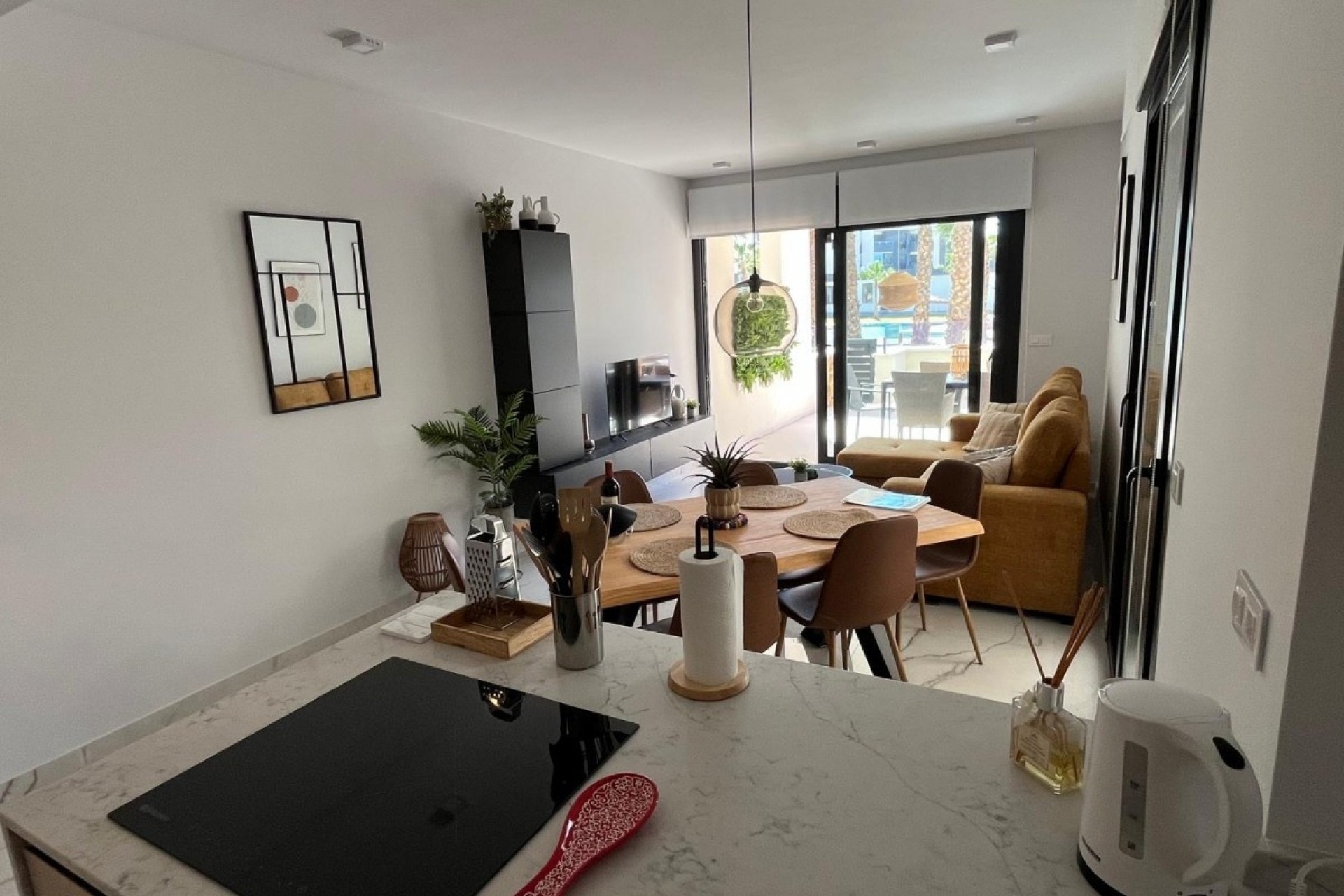 Resale - Apartment -
Los Altos