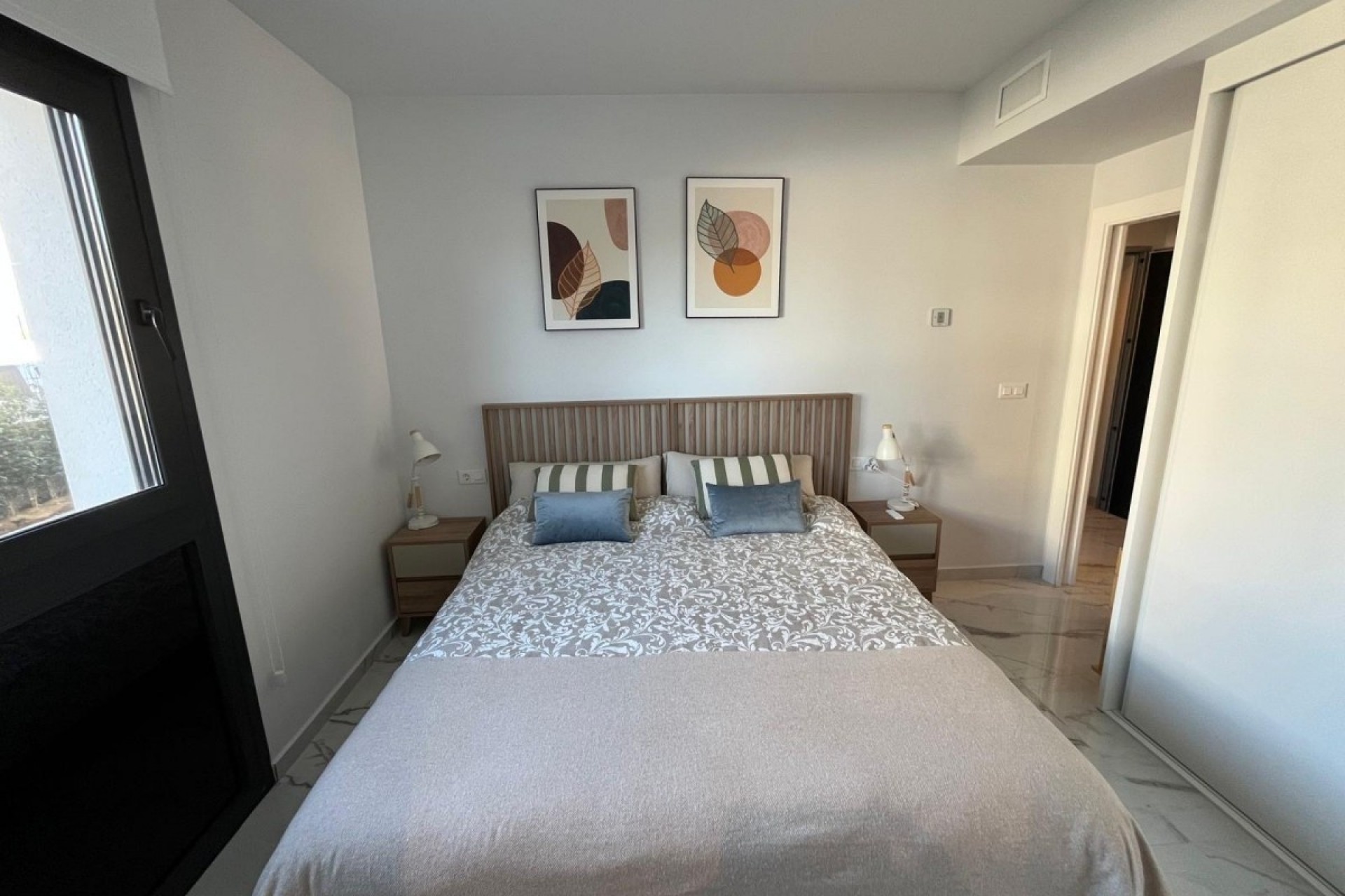 Resale - Apartment -
Los Altos