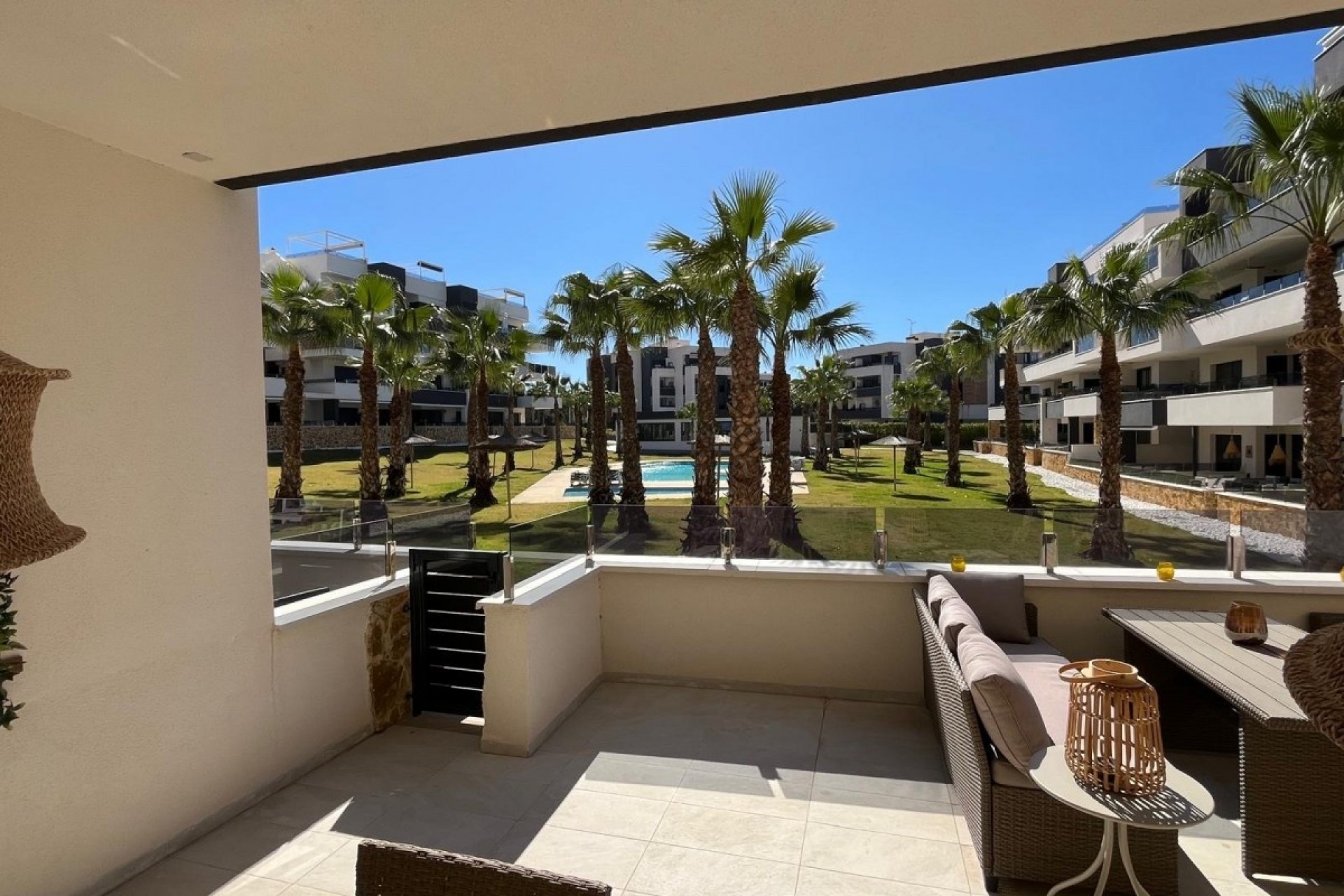 Resale - Apartment -
Los Altos