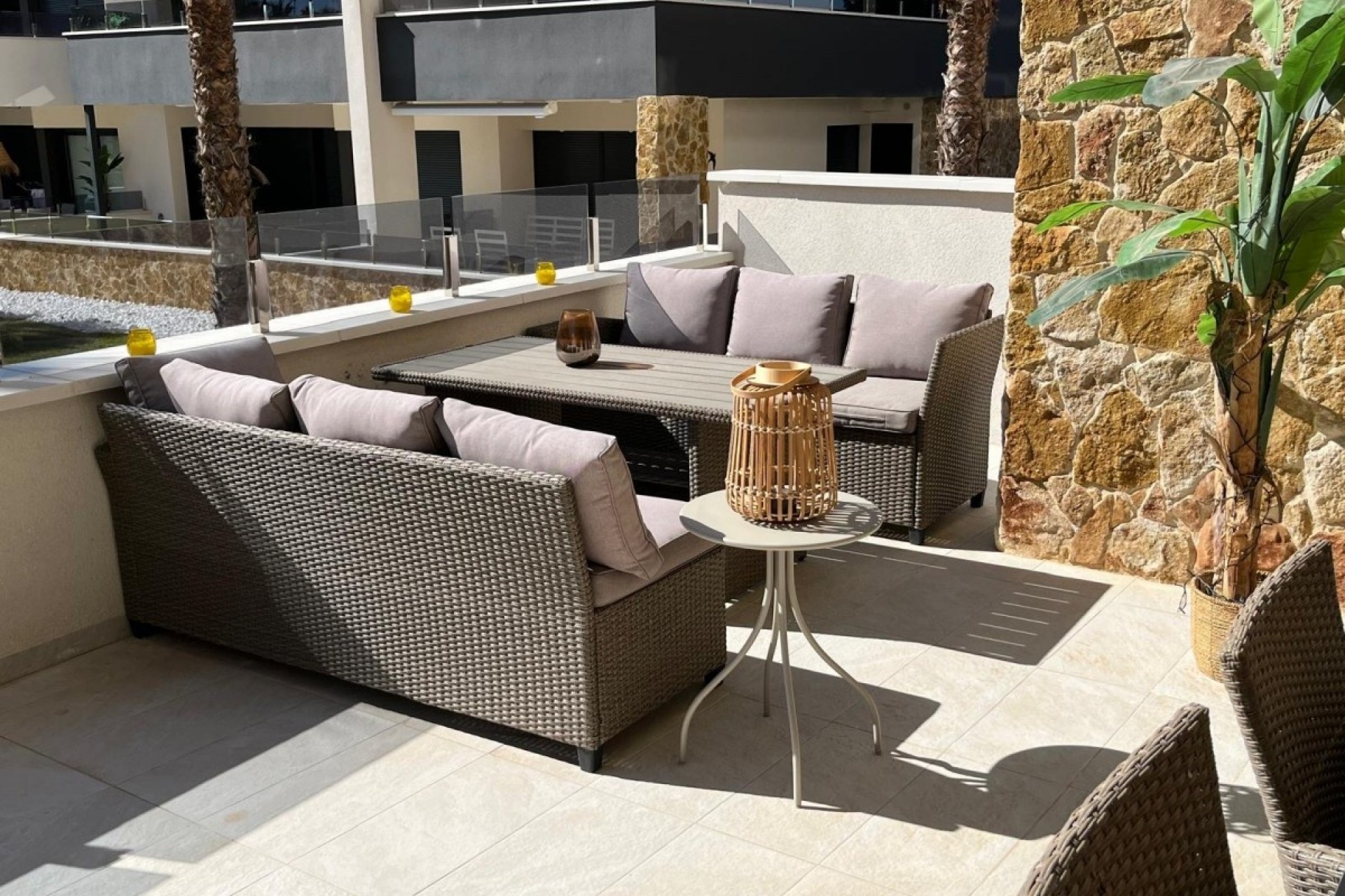 Resale - Apartment -
Los Altos