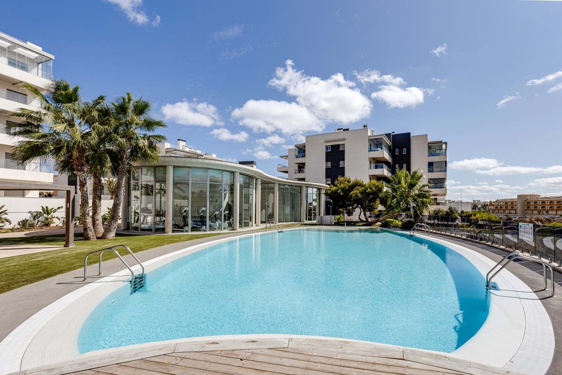 Resale - Apartment -
Los Dolses