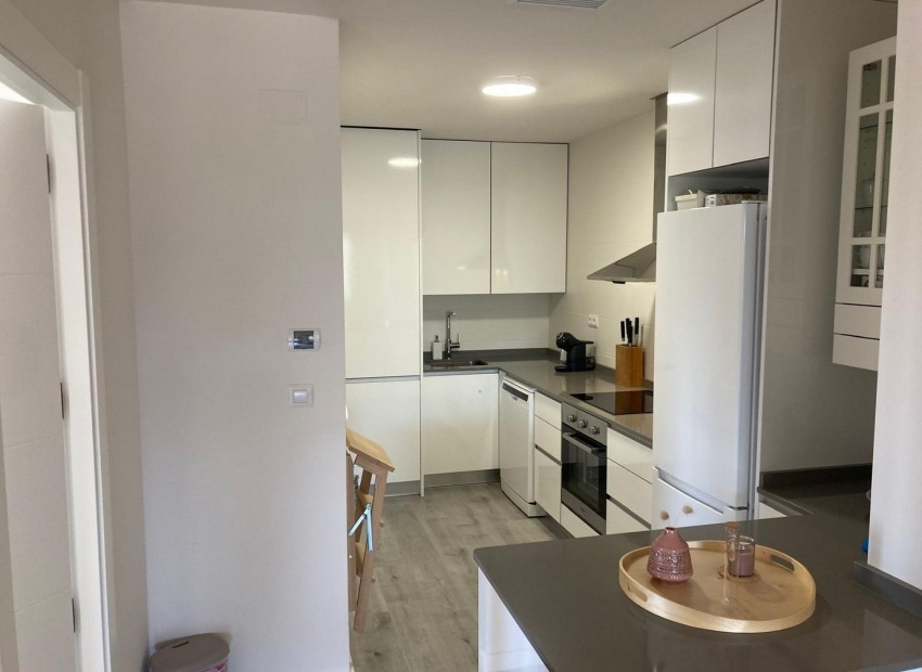 Resale - Apartment -
Los Dolses