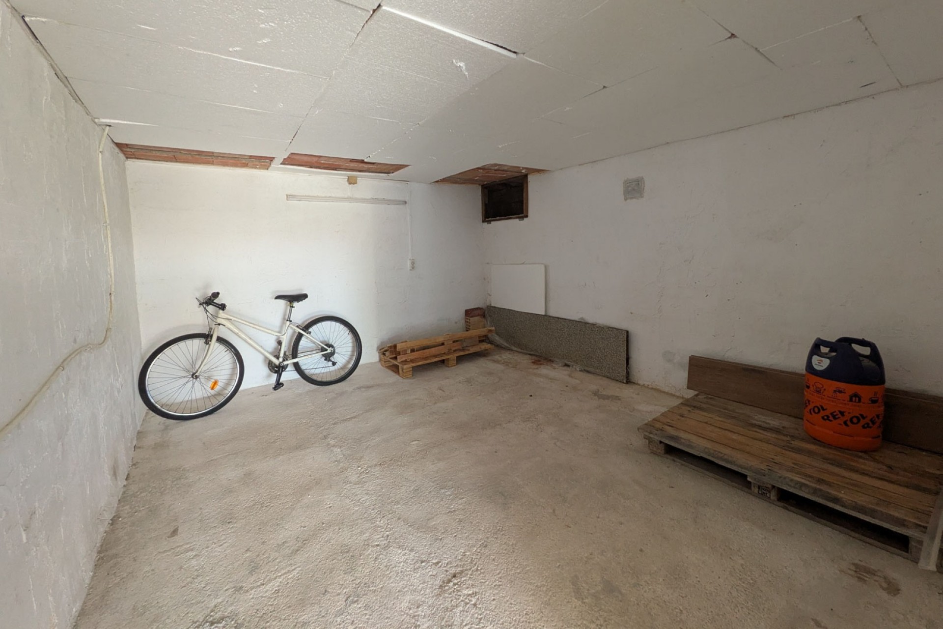 Resale - Apartment -
Moraira - Pueblo Alcasar