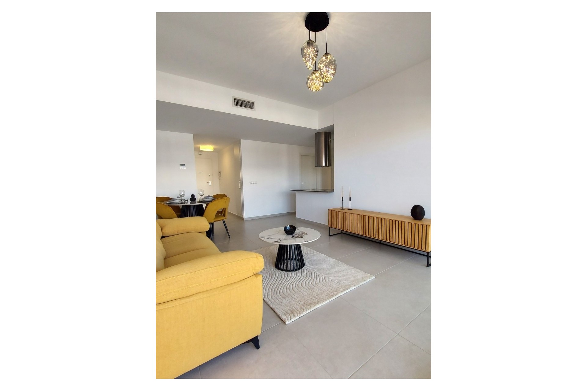 Resale - Apartment -
ORIHUELA COSTA - VILLAMARTÍN