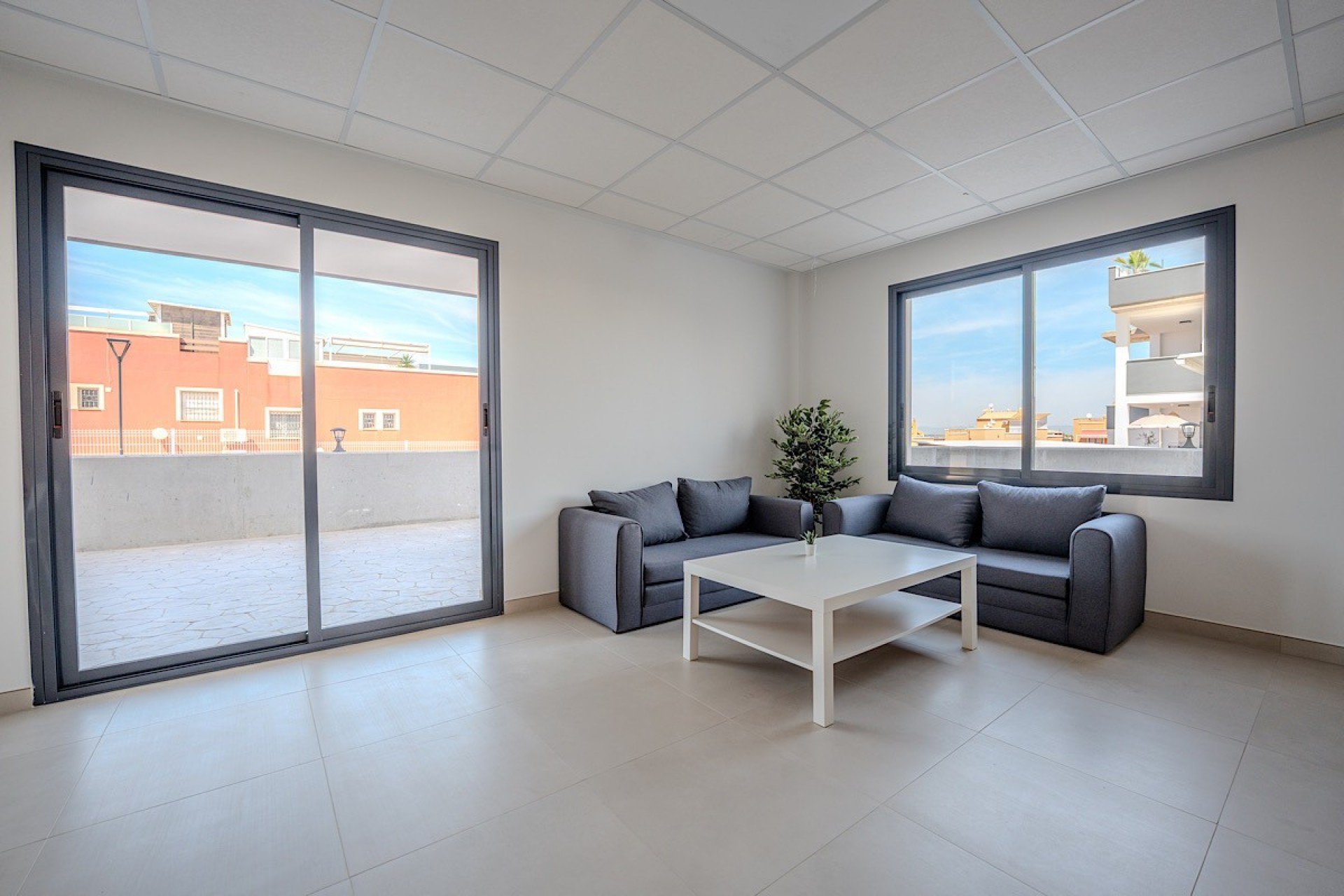 Resale - Apartment -
Orihuela Costa