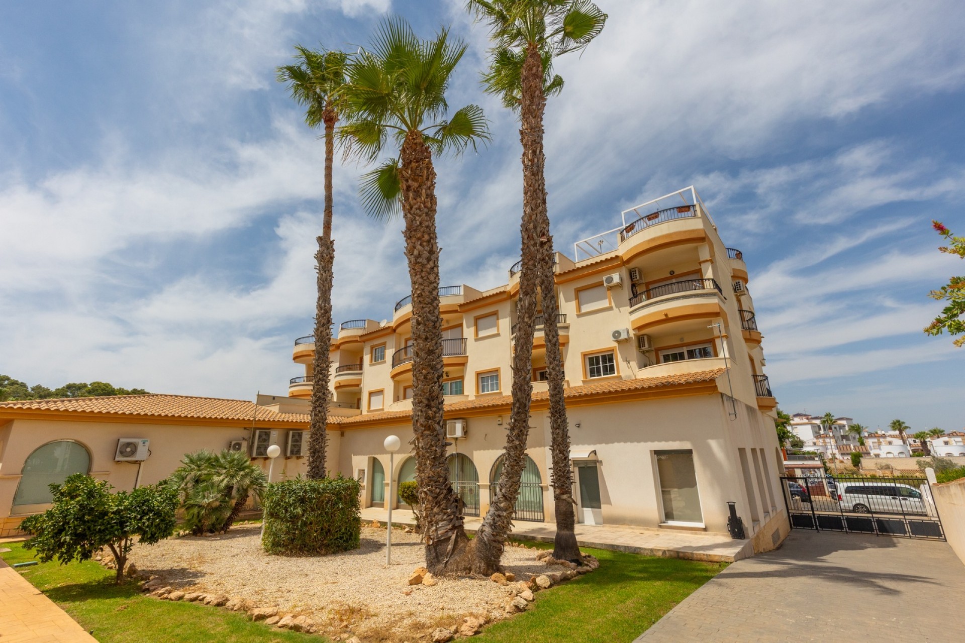 Resale - Apartment -
Orihuela - Villamartin