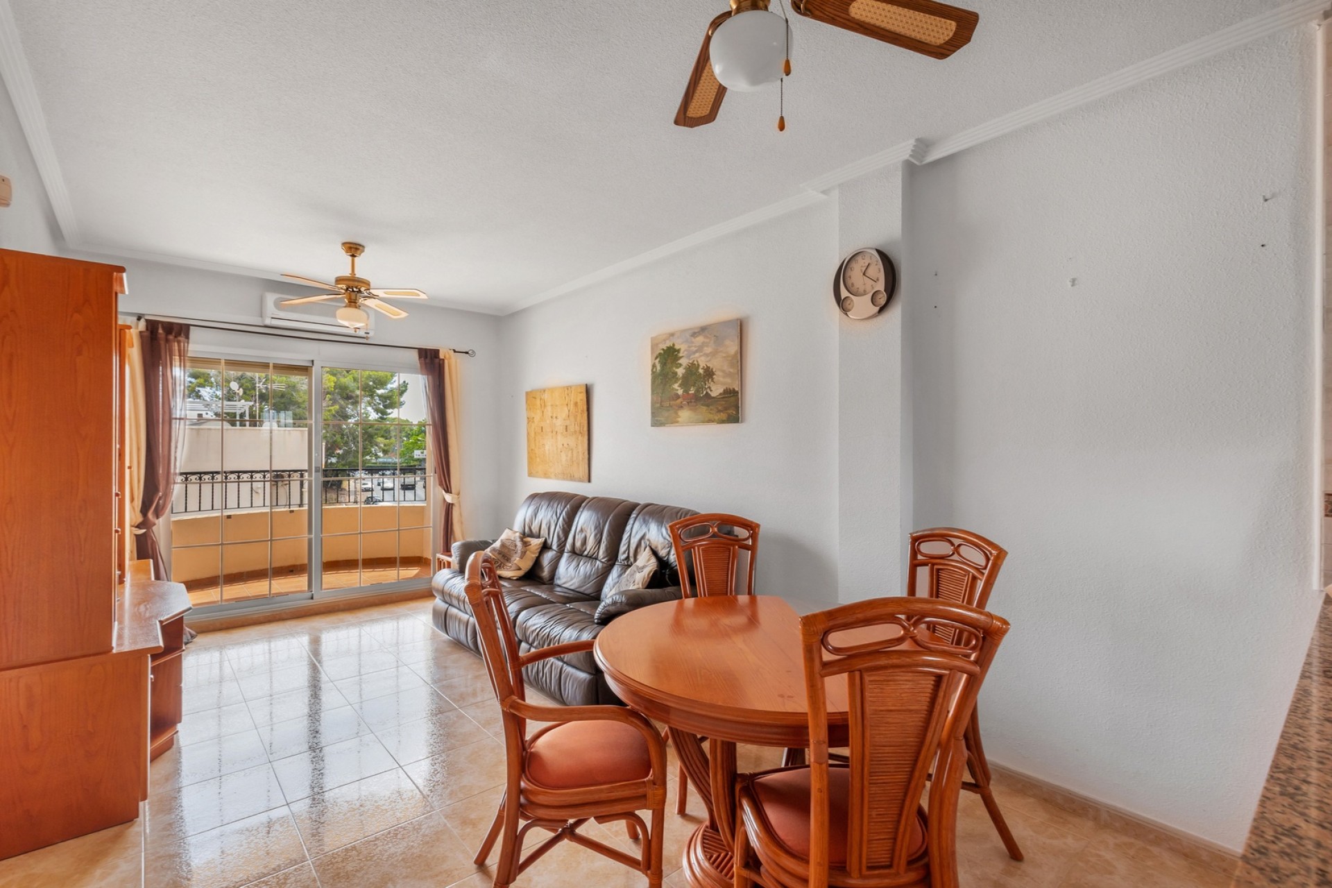 Resale - Apartment -
Orihuela - Villamartin