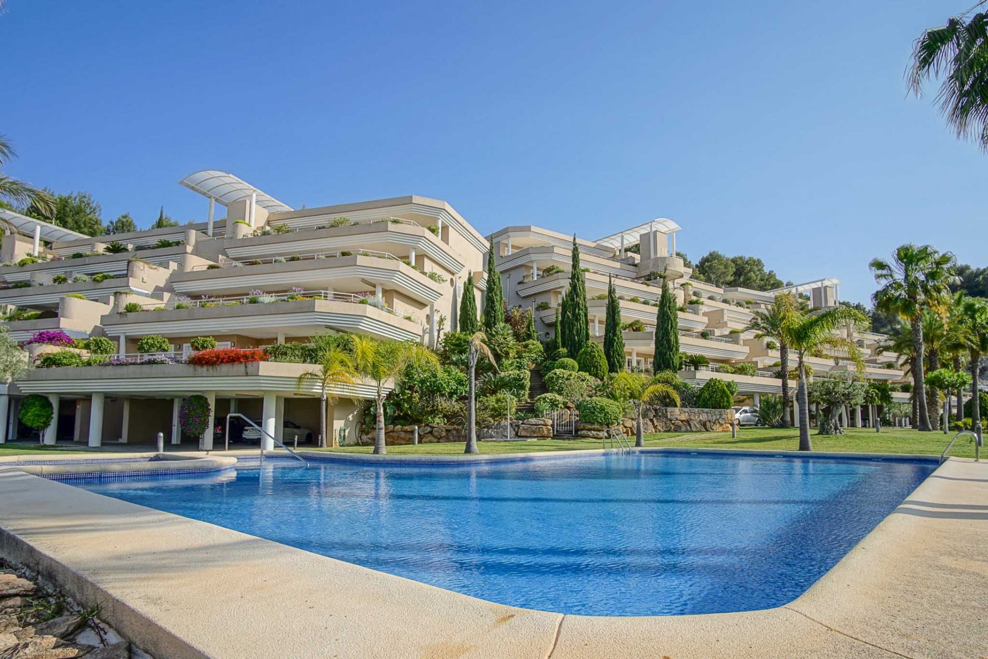 Resale - Apartment -
Pedreguer - La Sella